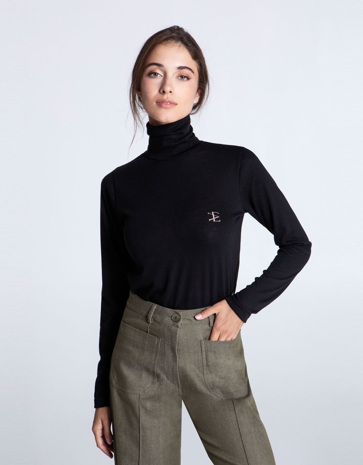Eveleya Black knitted sweater