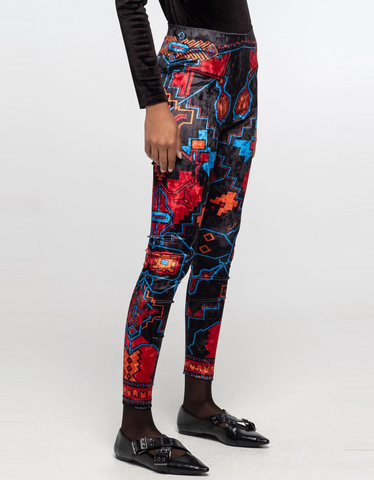 Peace and Chaos Chronicle leggings velvet