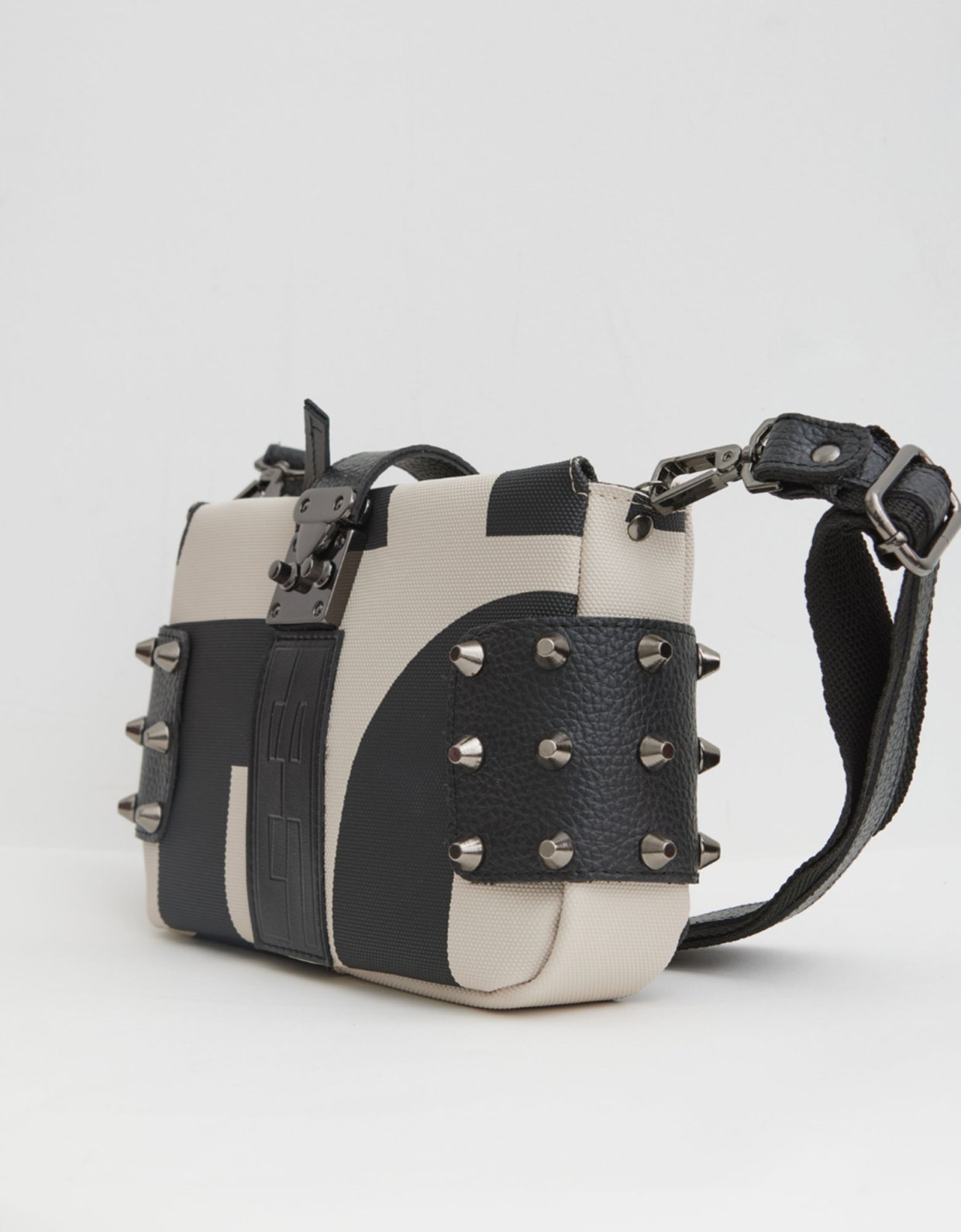 Elena Athanasiou City lady clutch logo beige