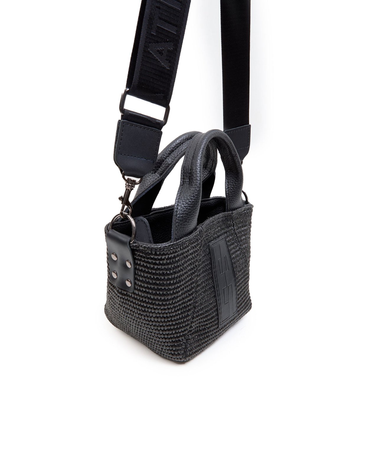 Elena Athanasiou Classy basket straw black