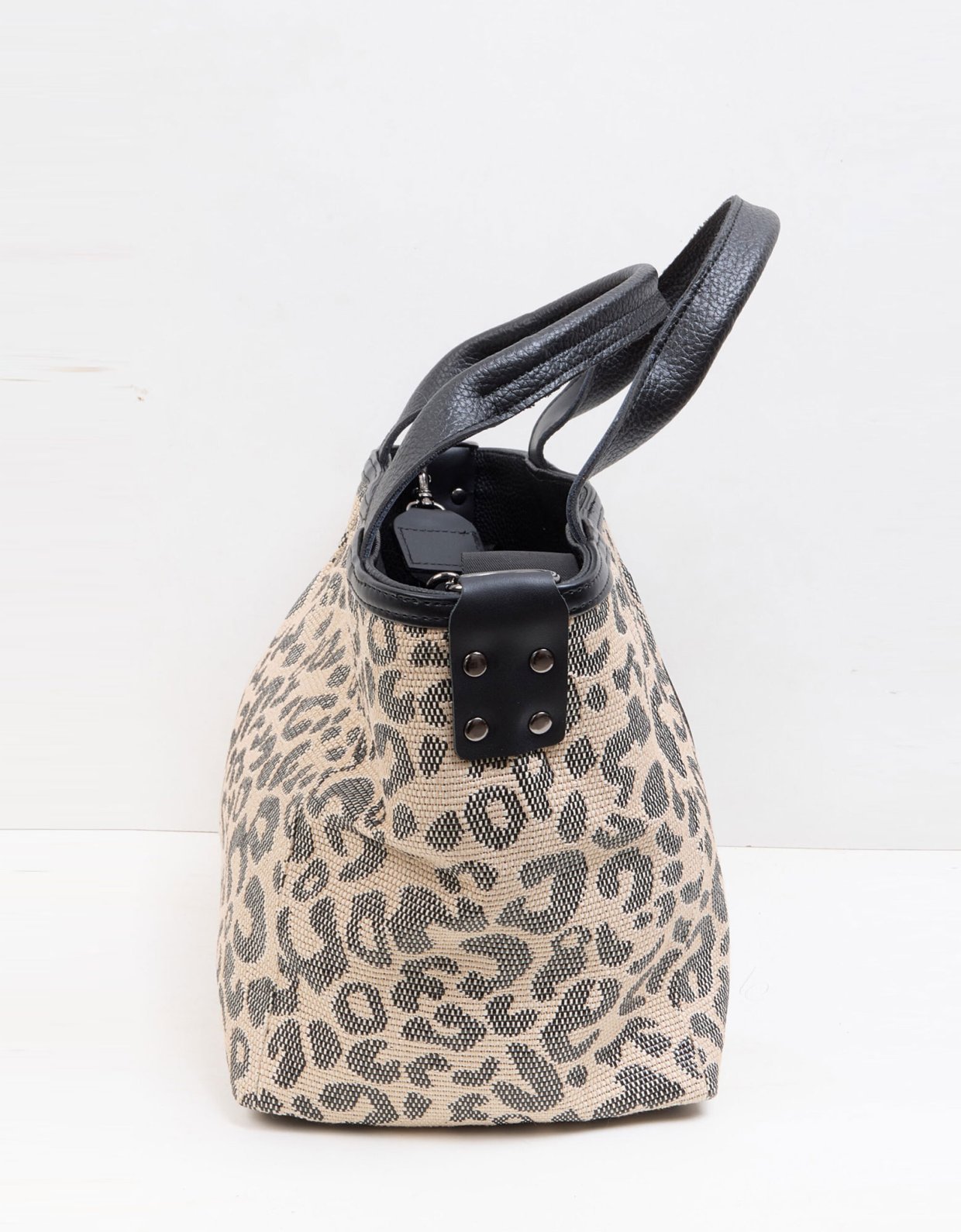 Elena Athanasiou Classy handbag medium straw animal