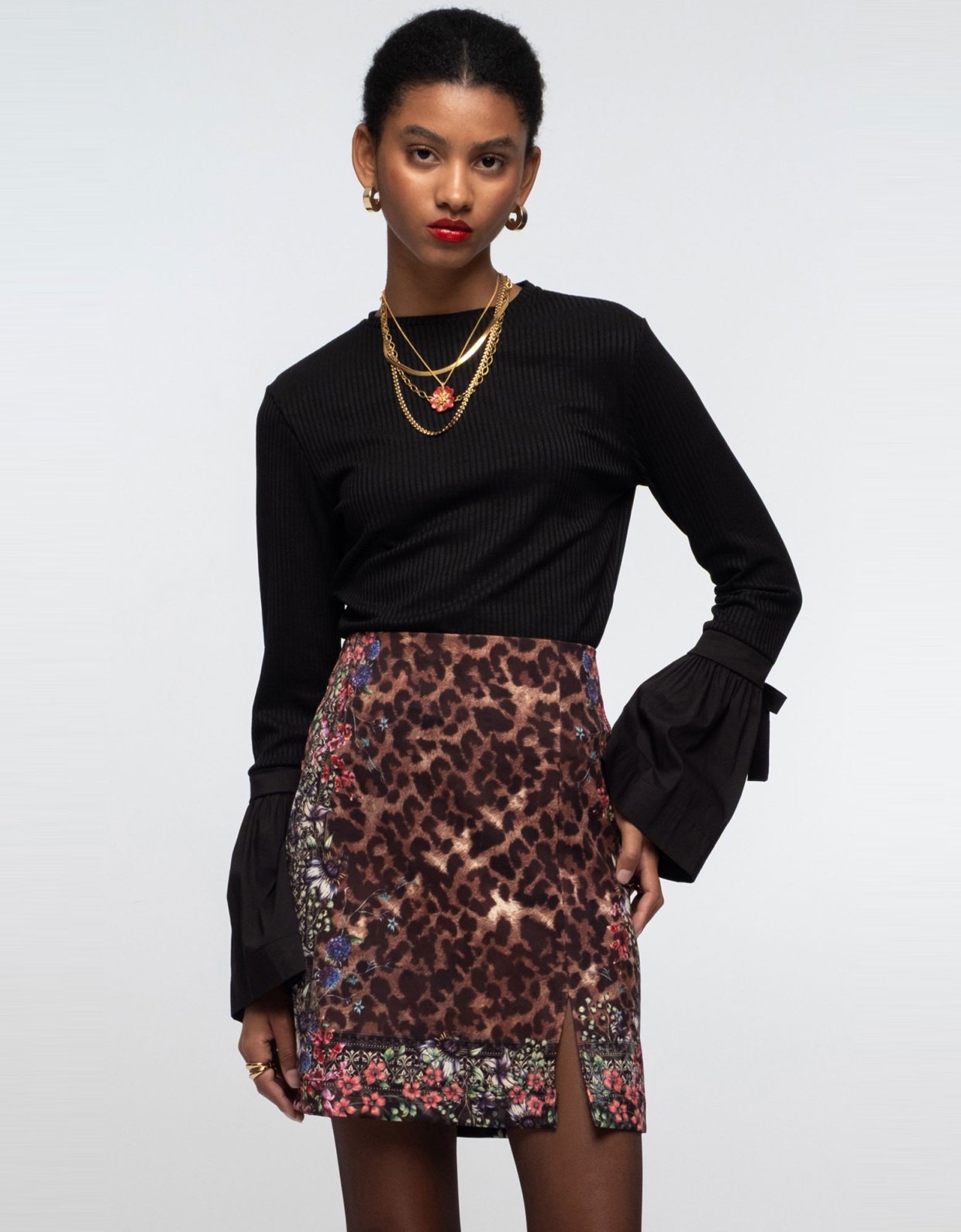 Peace and Chaos Clematis mini skirt