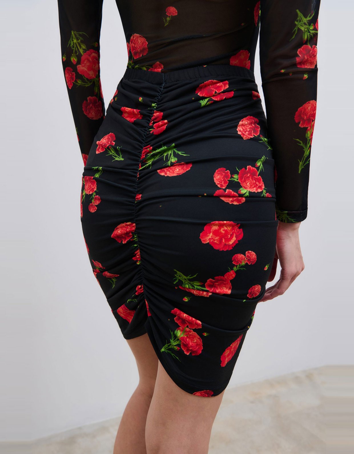 Combos Knitwear Carnation dream mini skirt