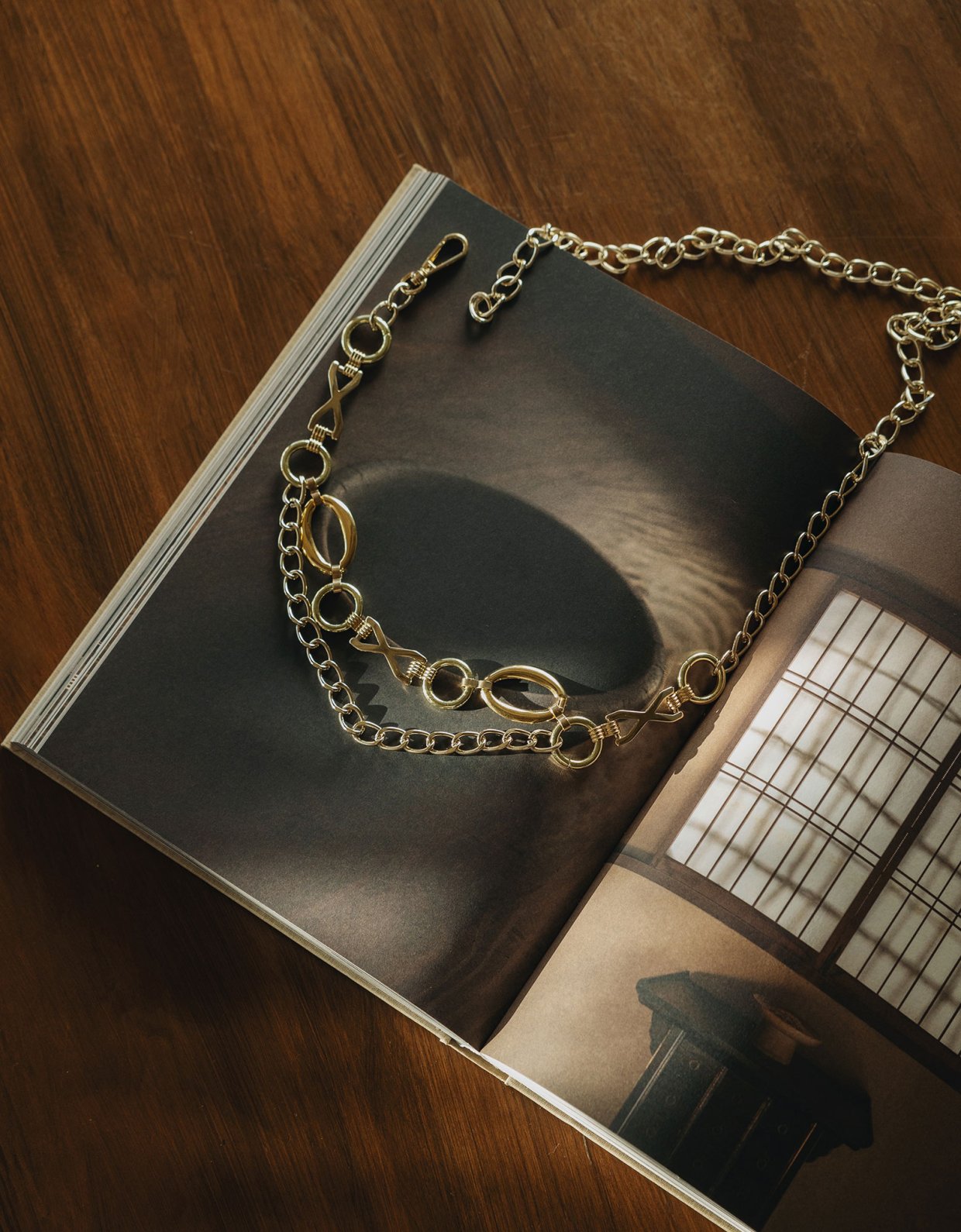 Individual Art Leather Dancing with myself belt gold