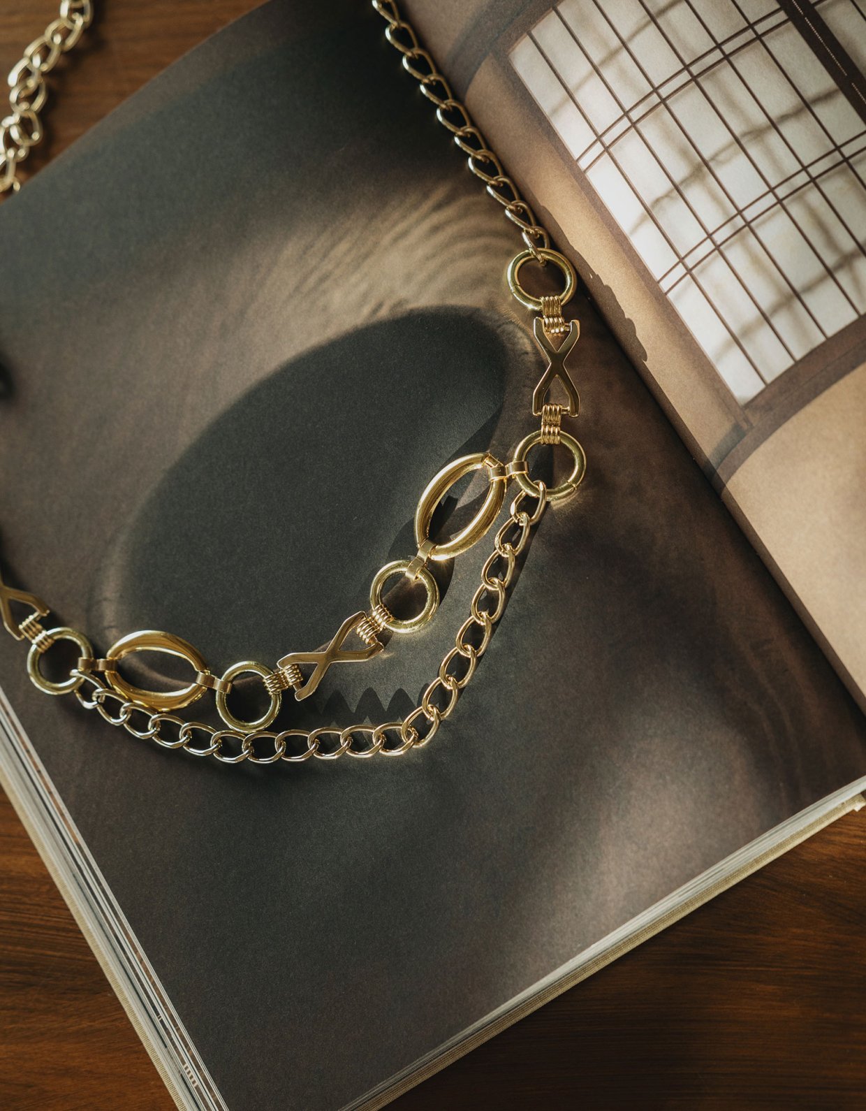 Individual Art Leather Dancing with myself belt gold