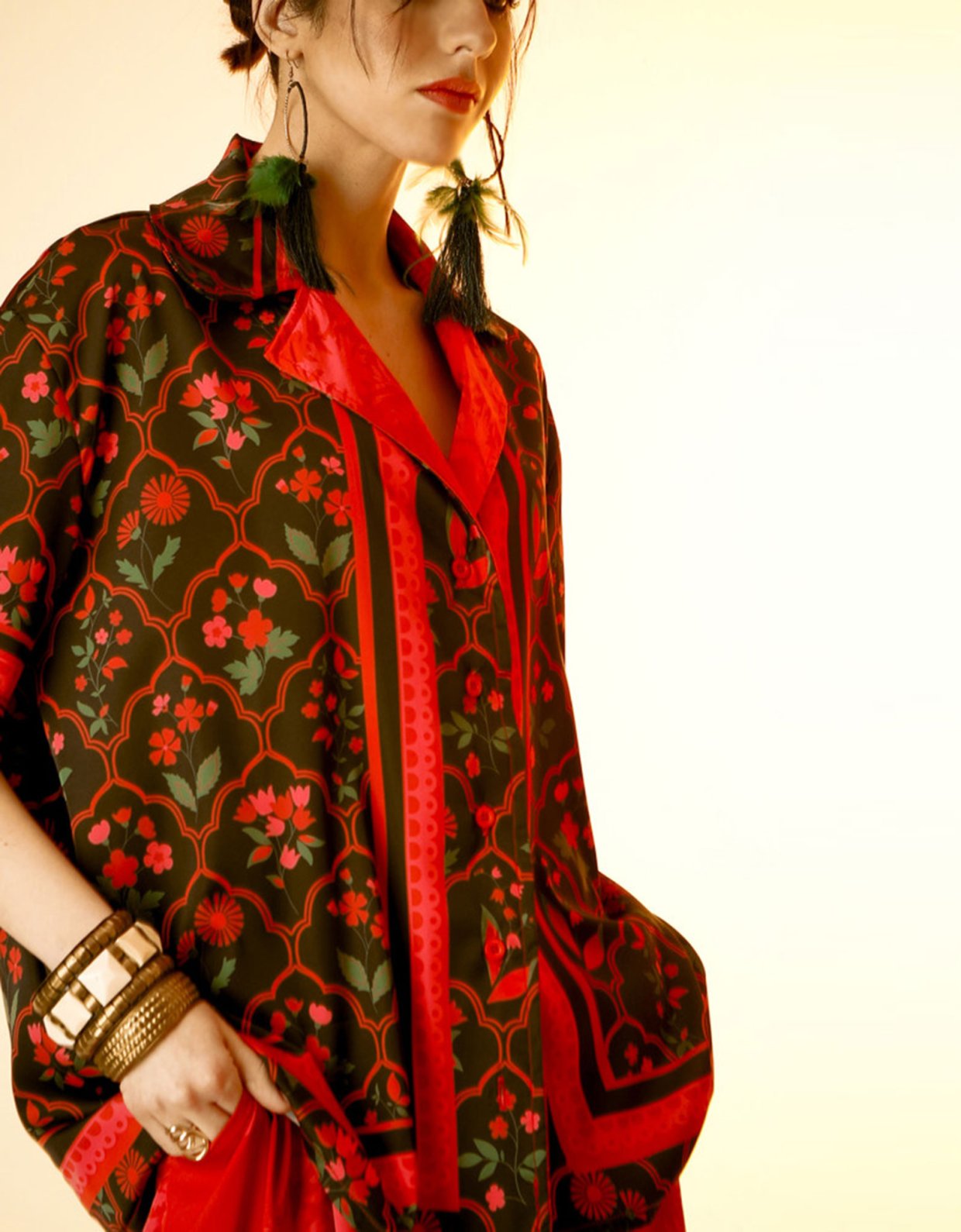 Bee Me Diana oversized printed shirt red