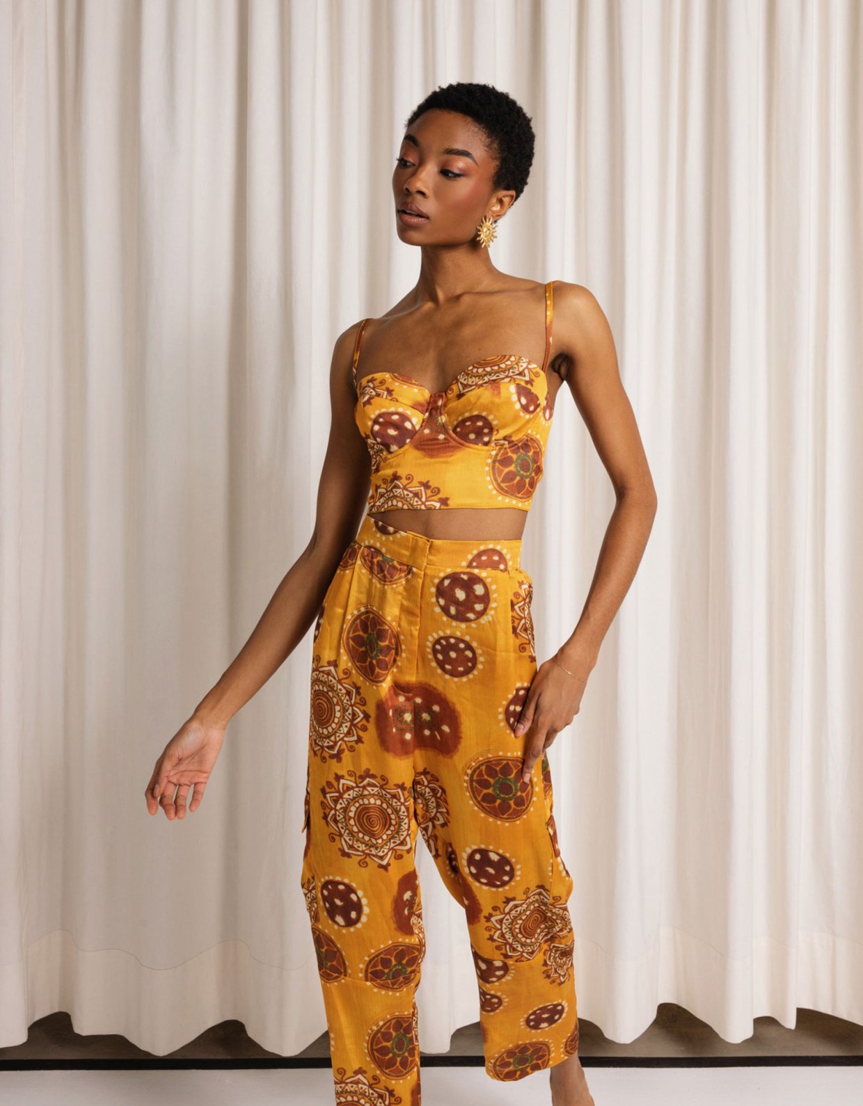 Abstracto Dione cargo pants