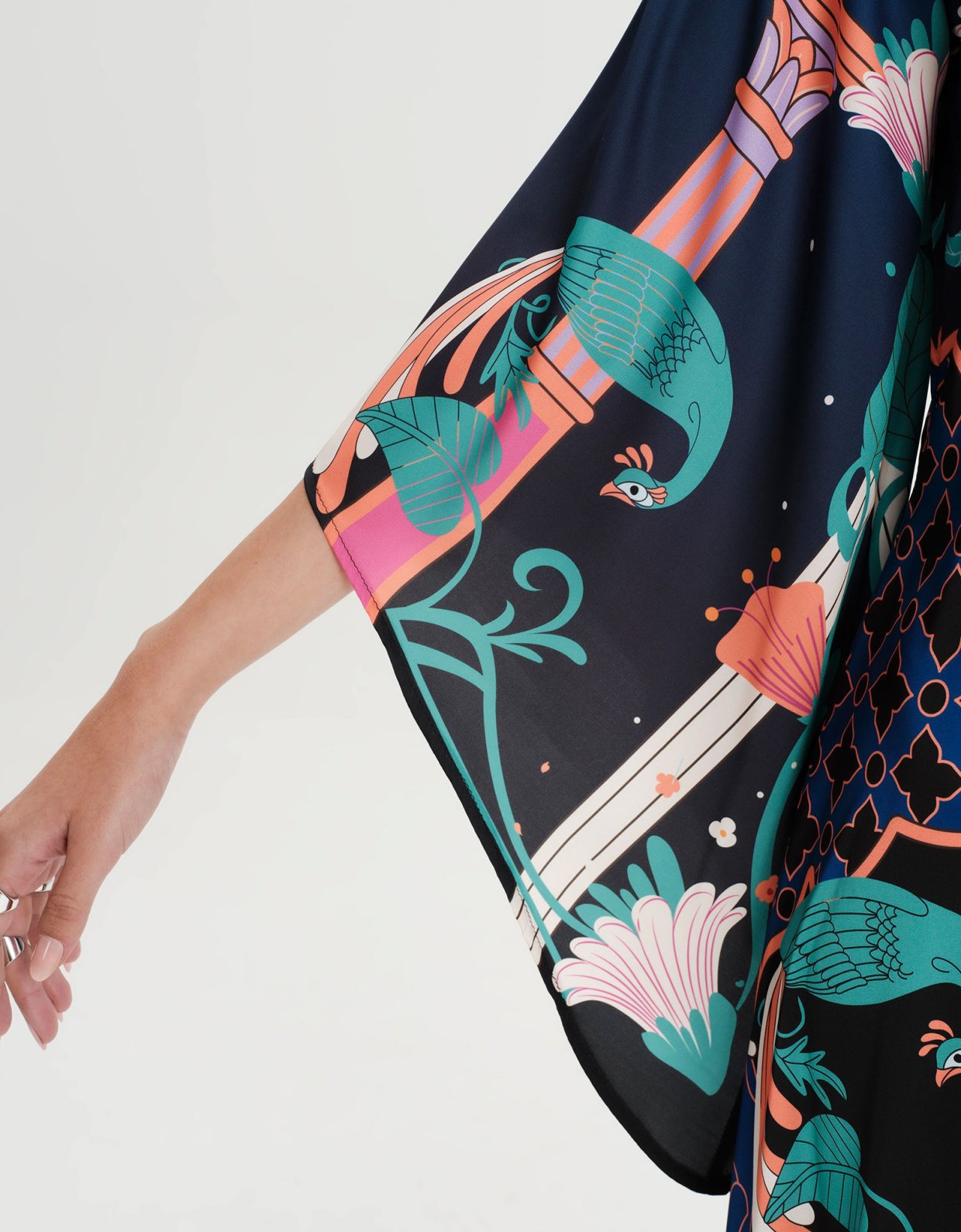 Peace and Chaos Epoque silky dress