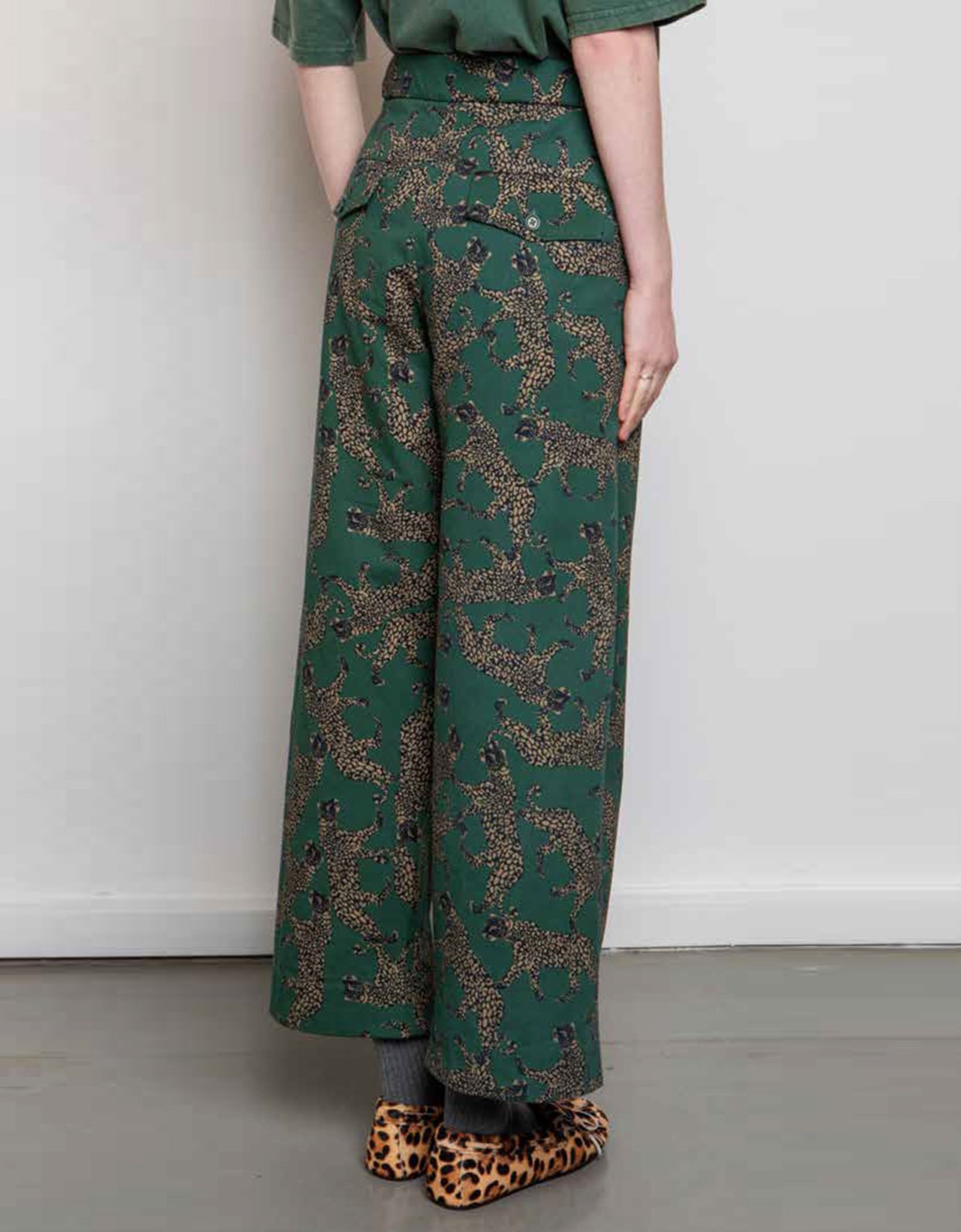 Nisώ Escape pants