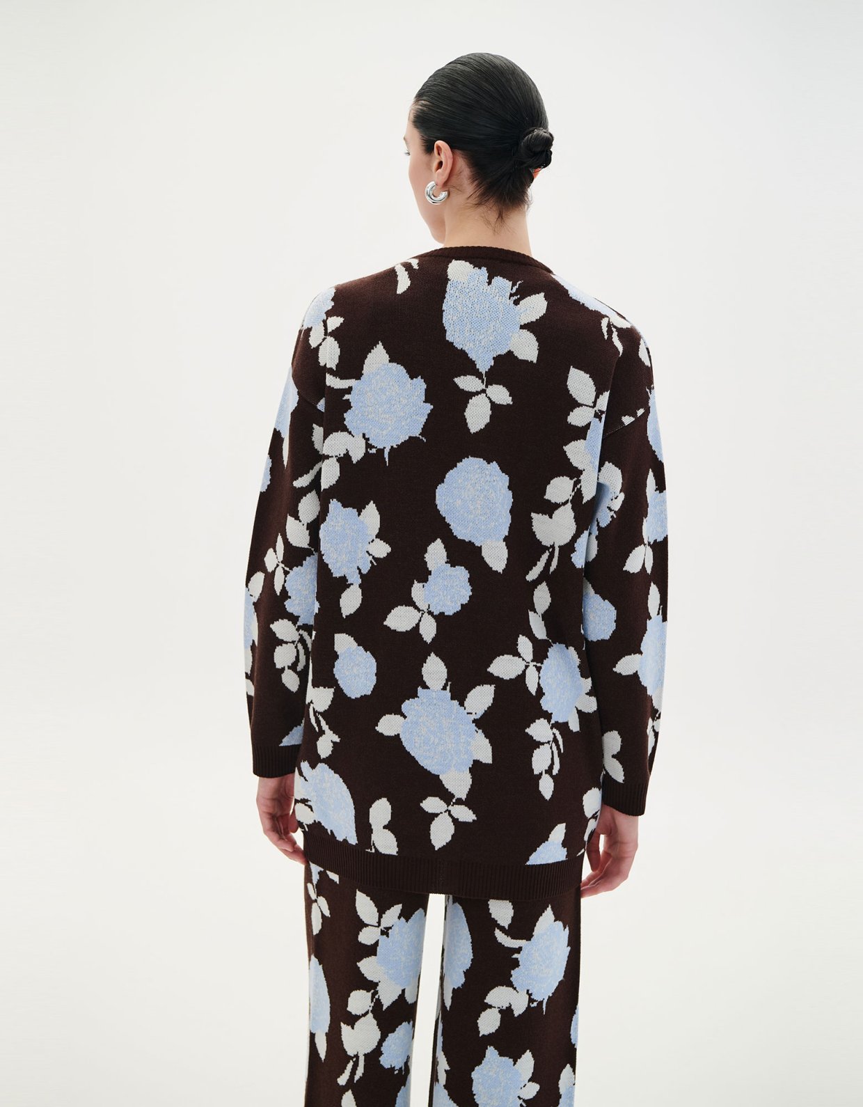 Combos Knitwear Floral printed knit cardigan