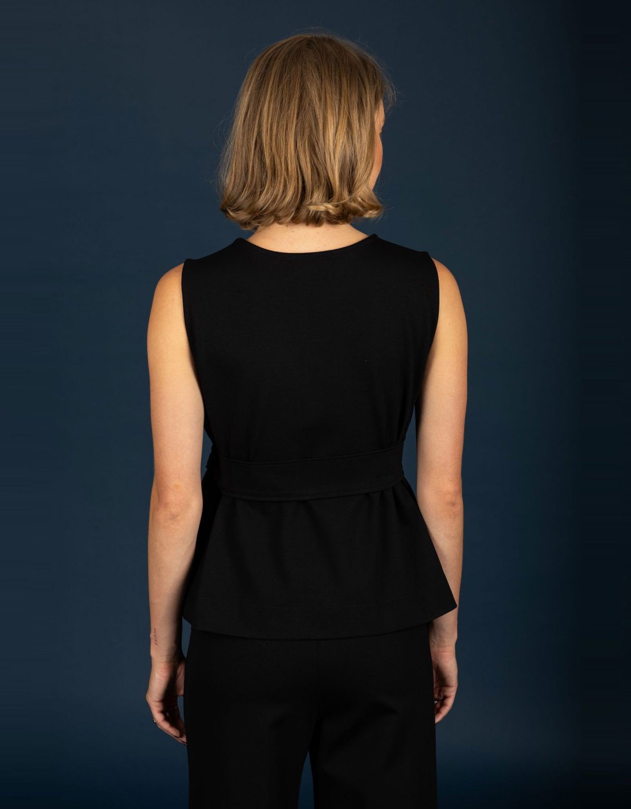 Chaton Gaston top black