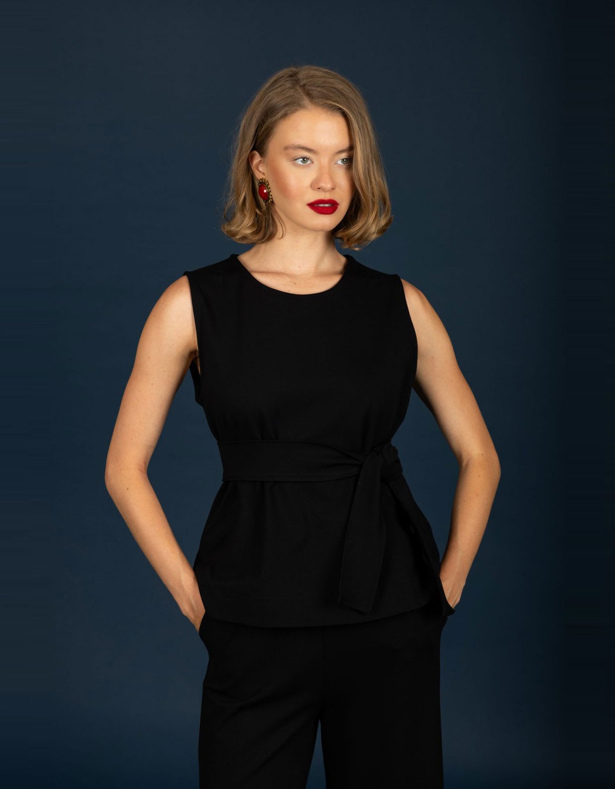 Chaton Gaston top black