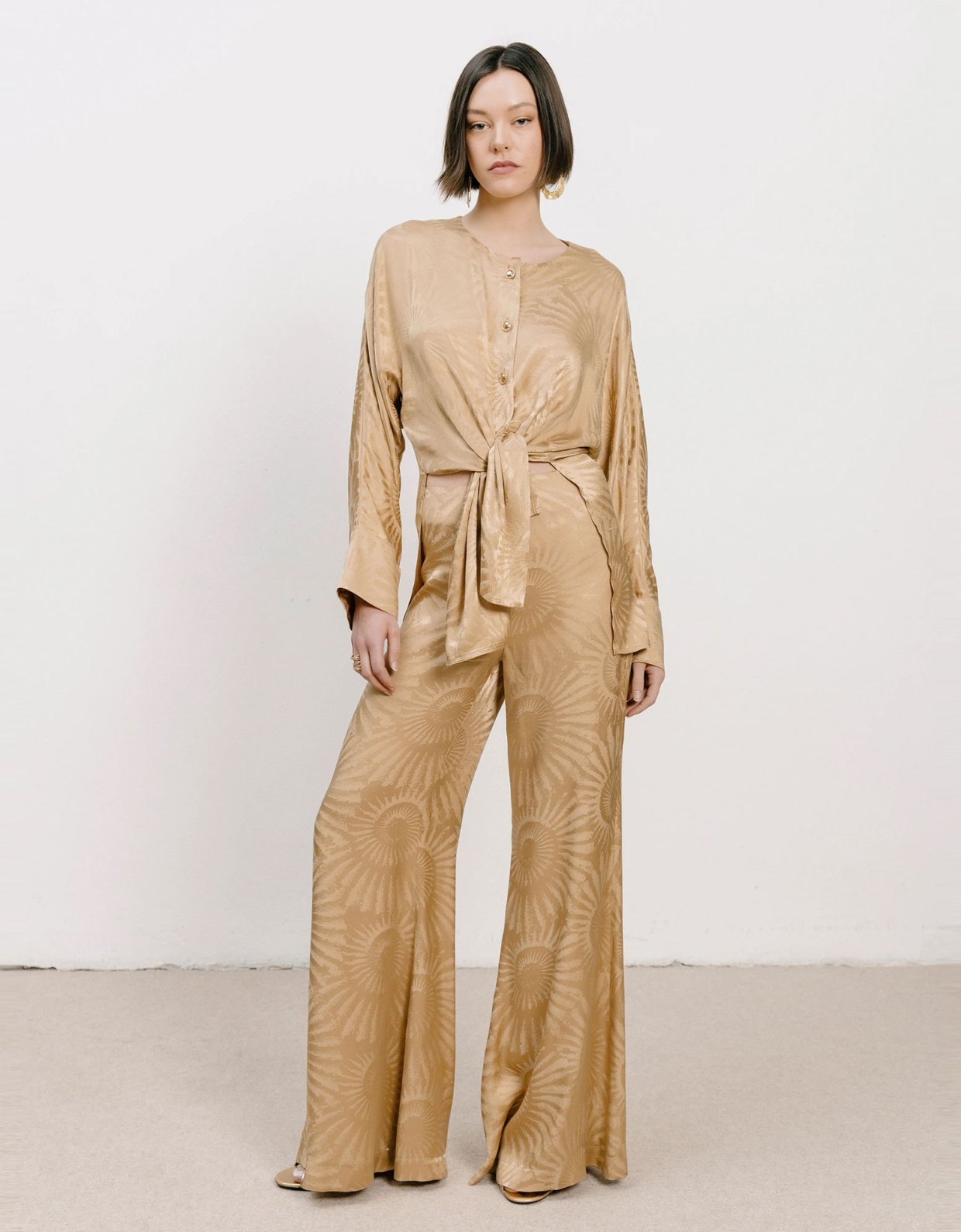 Georgia Sini Golden trousers gold