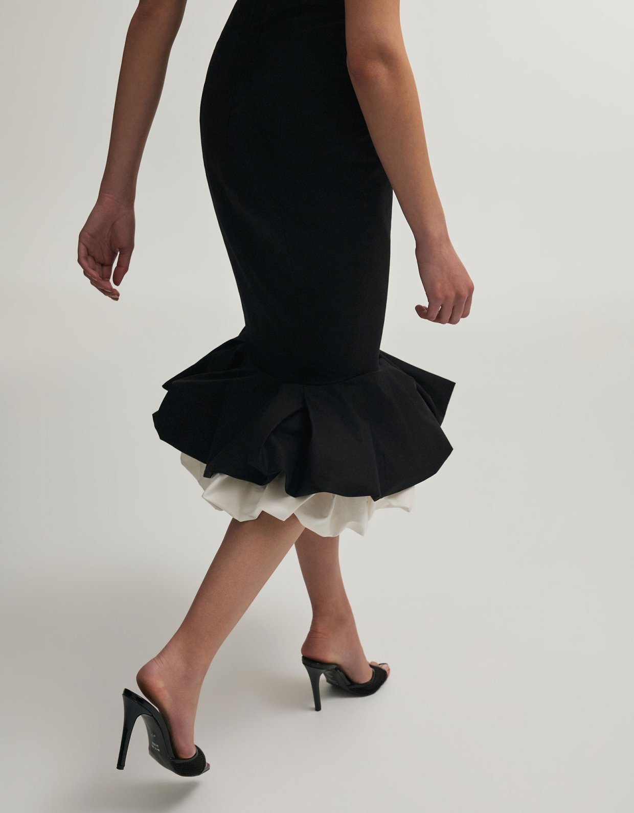 Nadia Rapti Hibiscus cocktail dress black/white