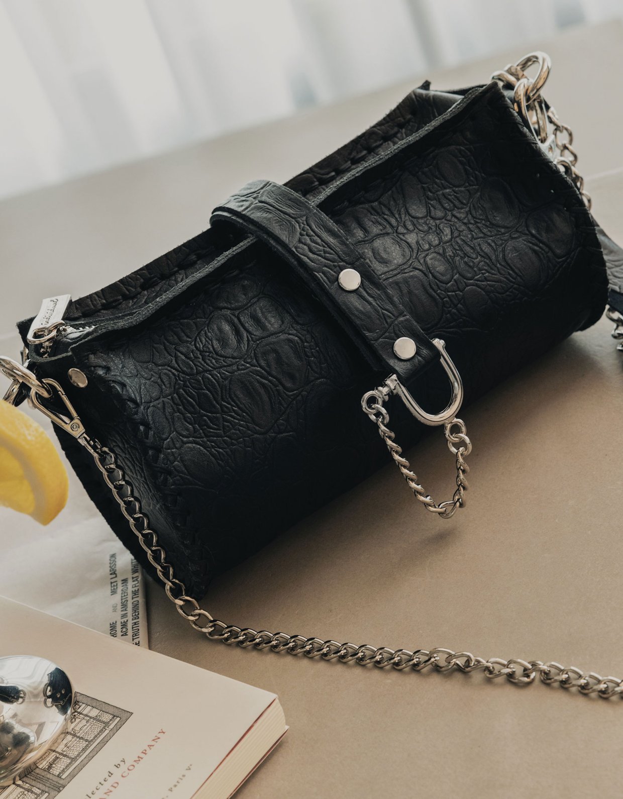 Individual Art Leather High on emotion bag black-nickel