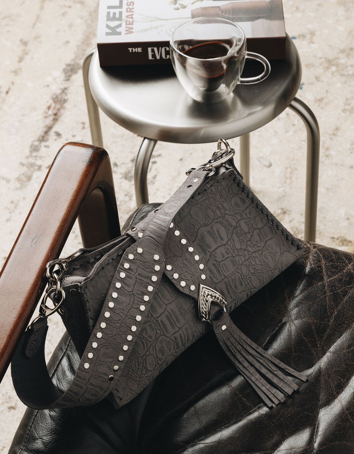 Individual Art Leather I am love bag gray suede nickel