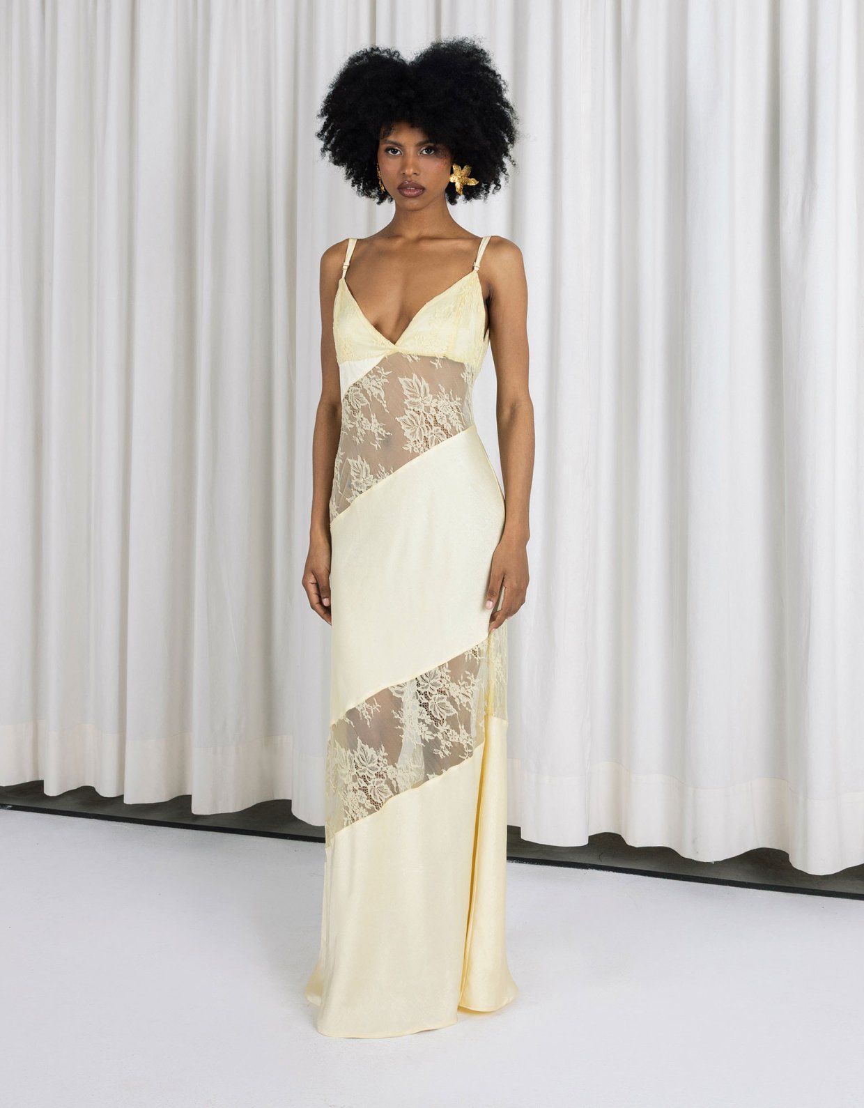 Abstracto Alkyone lace dress