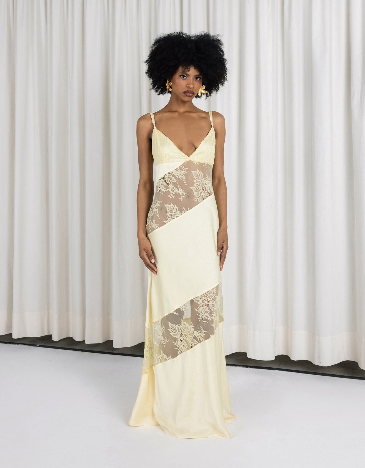 Abstracto Alkyone lace dress