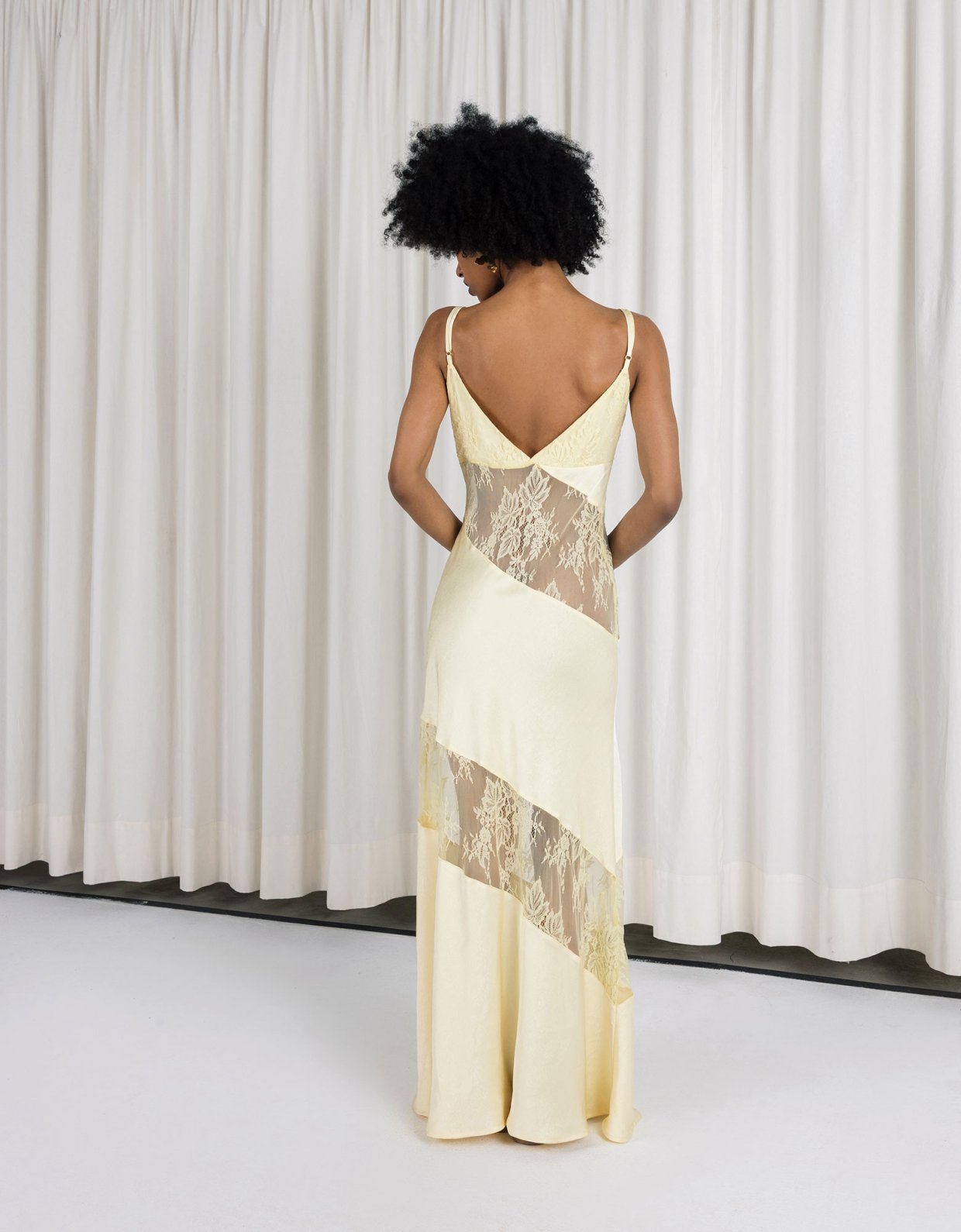 Abstracto Alkyone lace dress