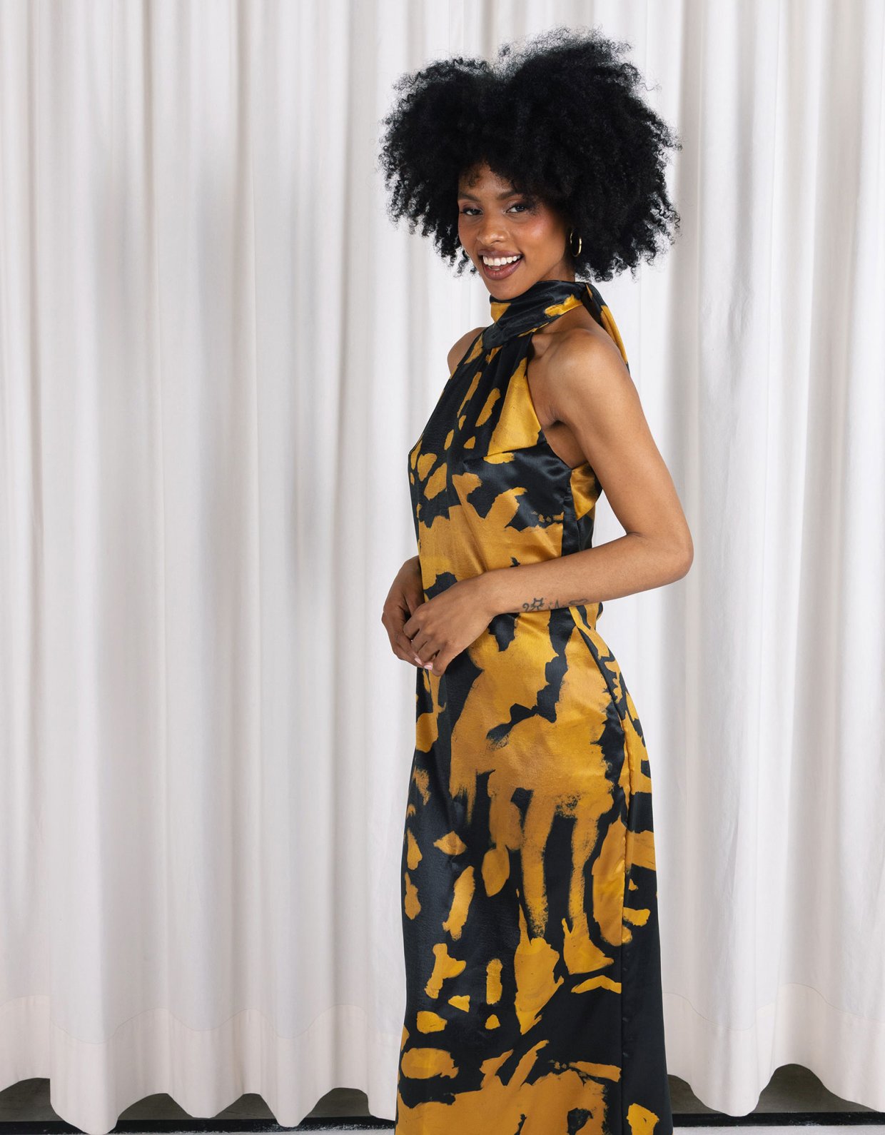 Abstracto Medusa backless dress