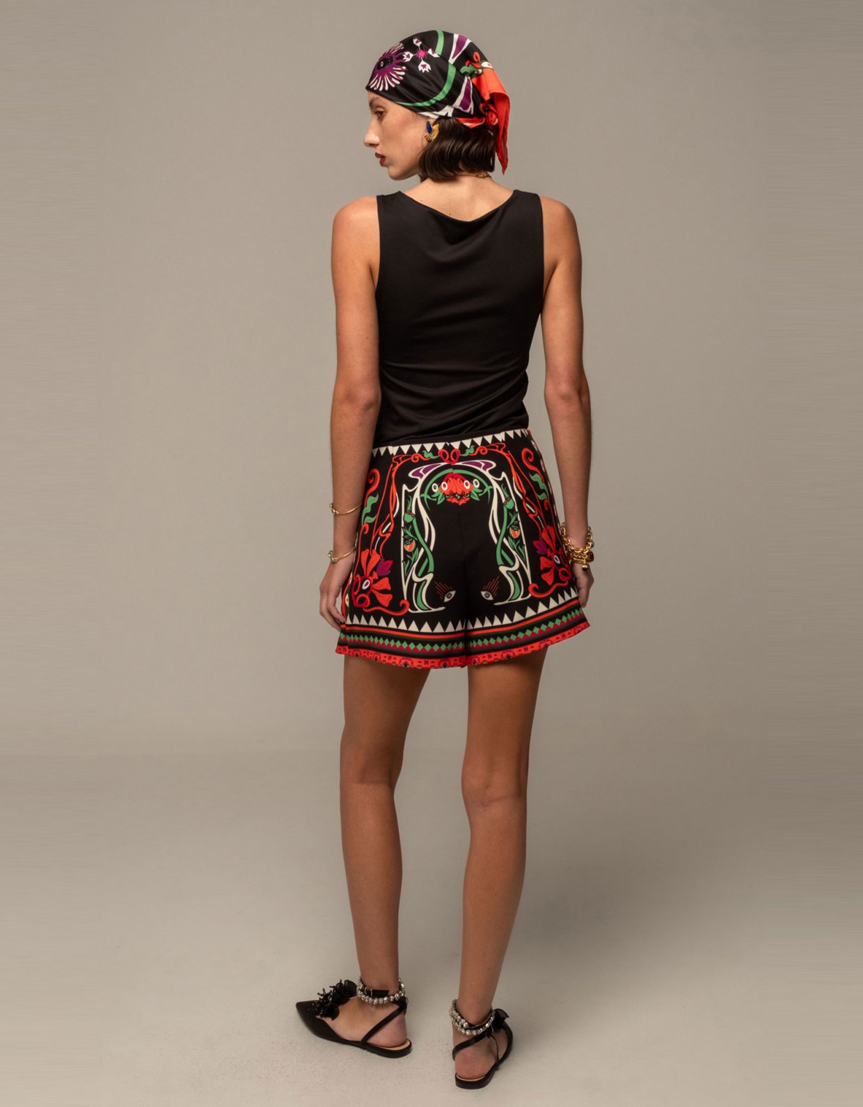 Peace and Chaos Iris top black