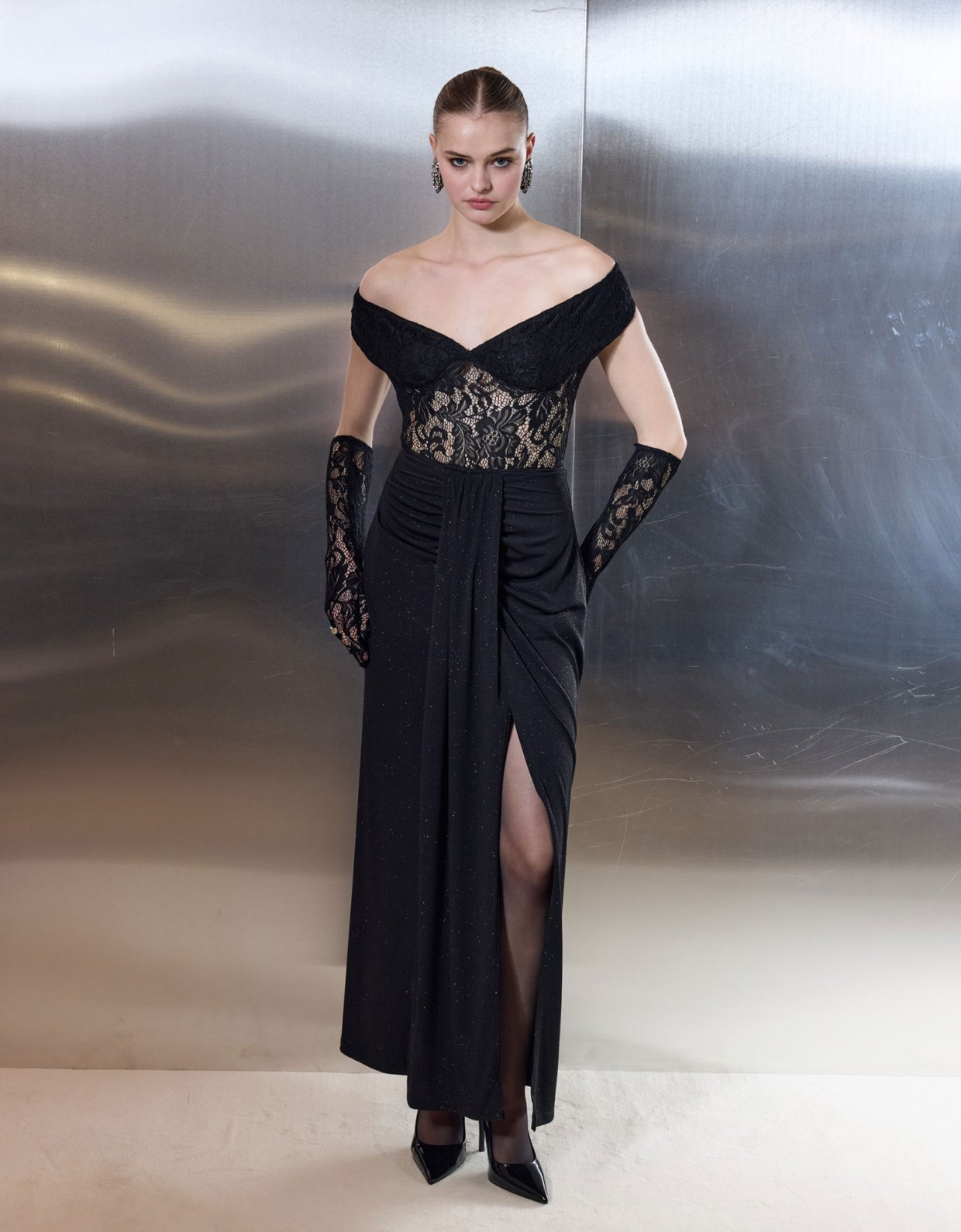 Ciel Concept Ivy bodysuit with lace gloves