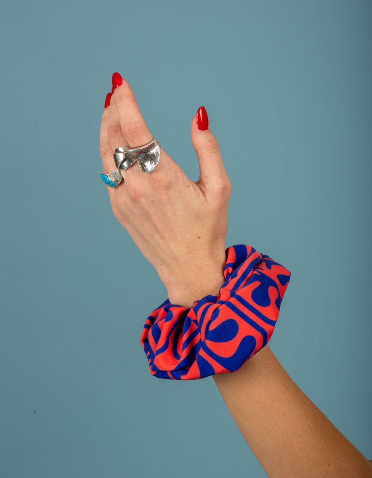 Chaton Javier scrunchie red