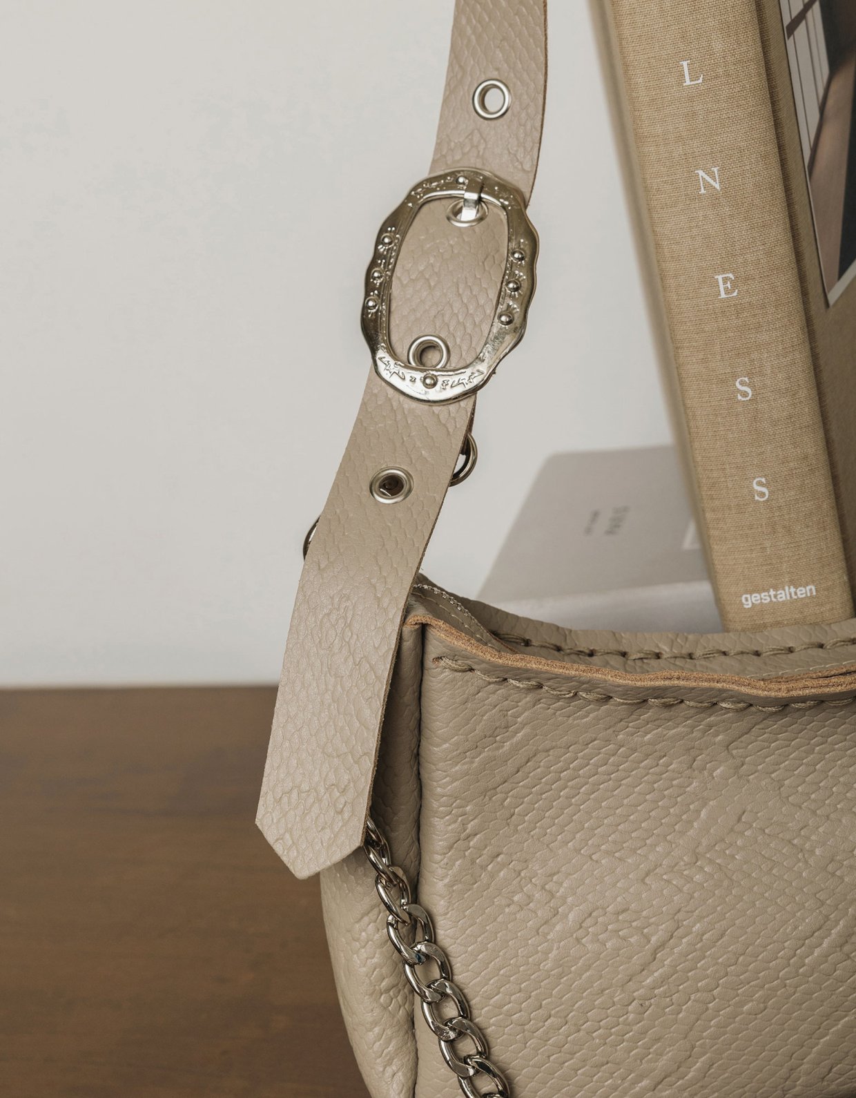 Individual Art Leather Kashmir bag stone beige-nickel