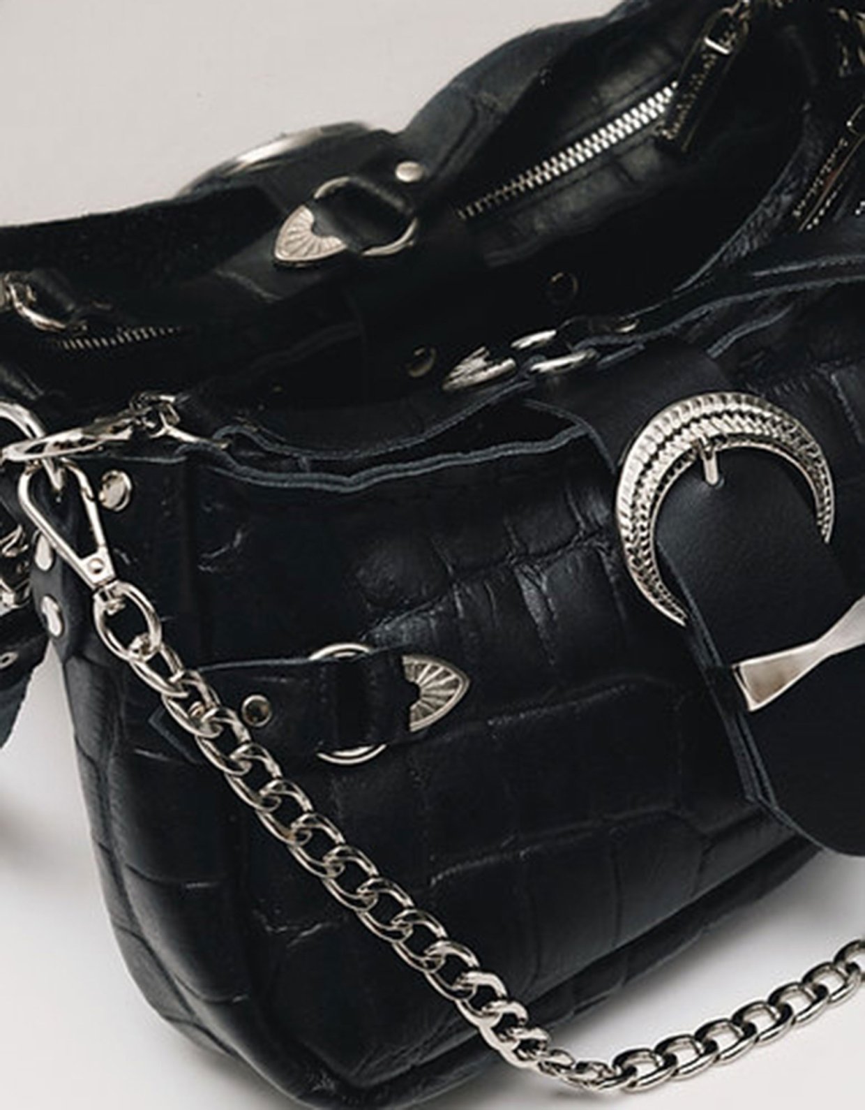Individual Art Leather Kiss of life bag black-nickel