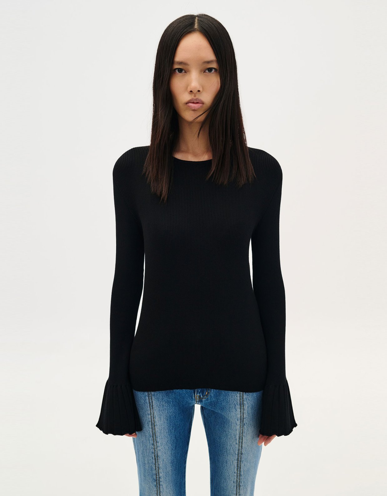 Combos Knitwear Knitted blouse ruffled sleeves black