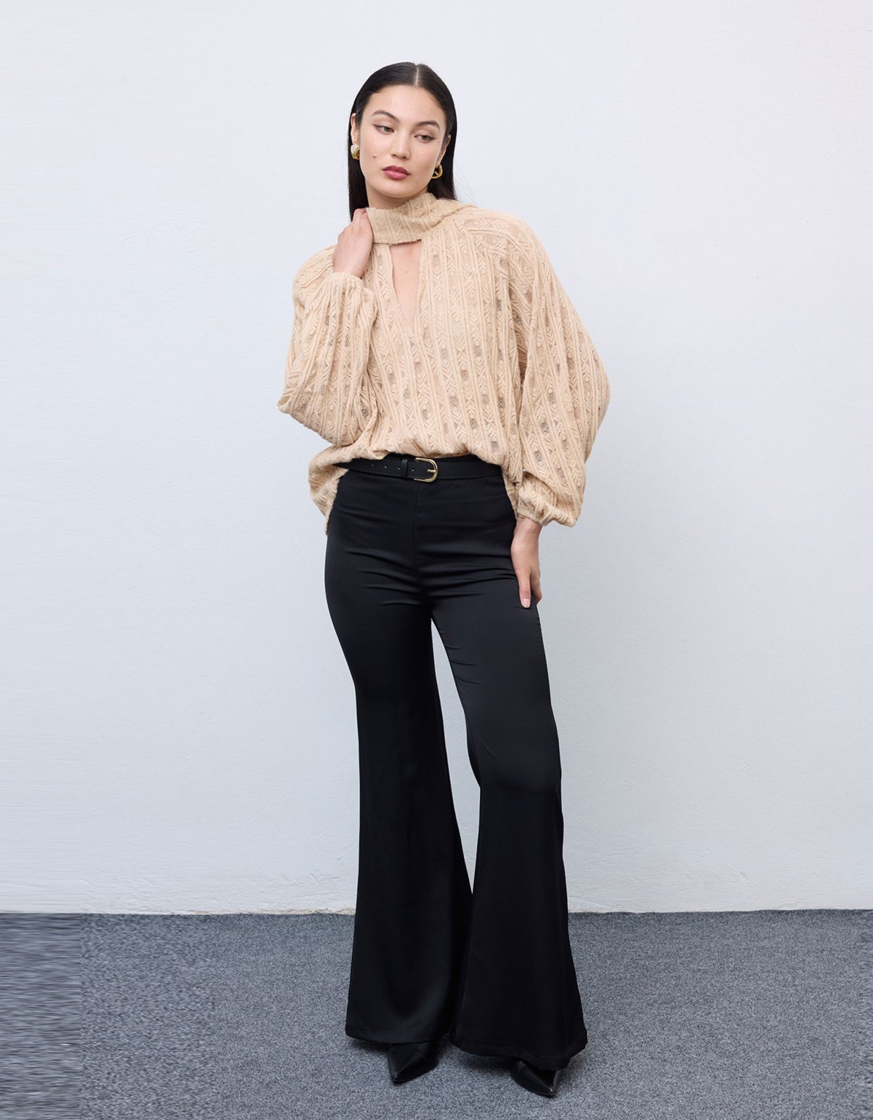Ciel Concept Lace knit romantic blouse cream