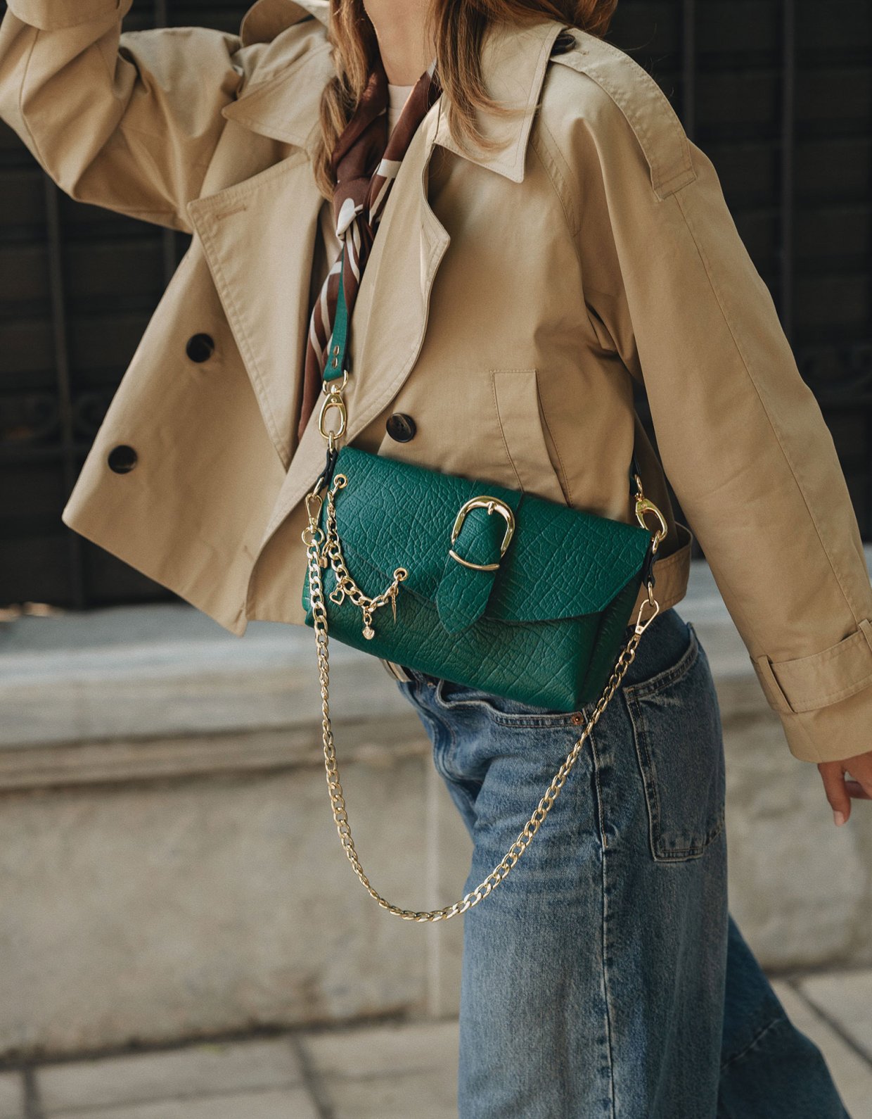 Individual Art Leather Love song bag forest green gold