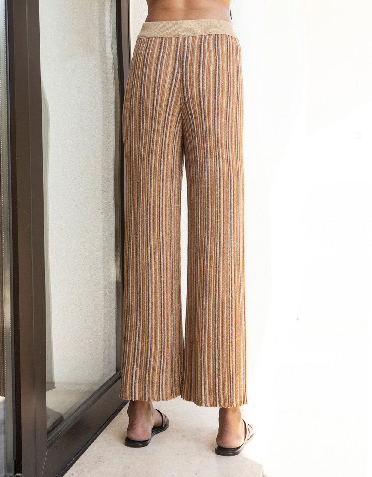 Aggel Knitwear Lurex knit pants tan gold-bronze