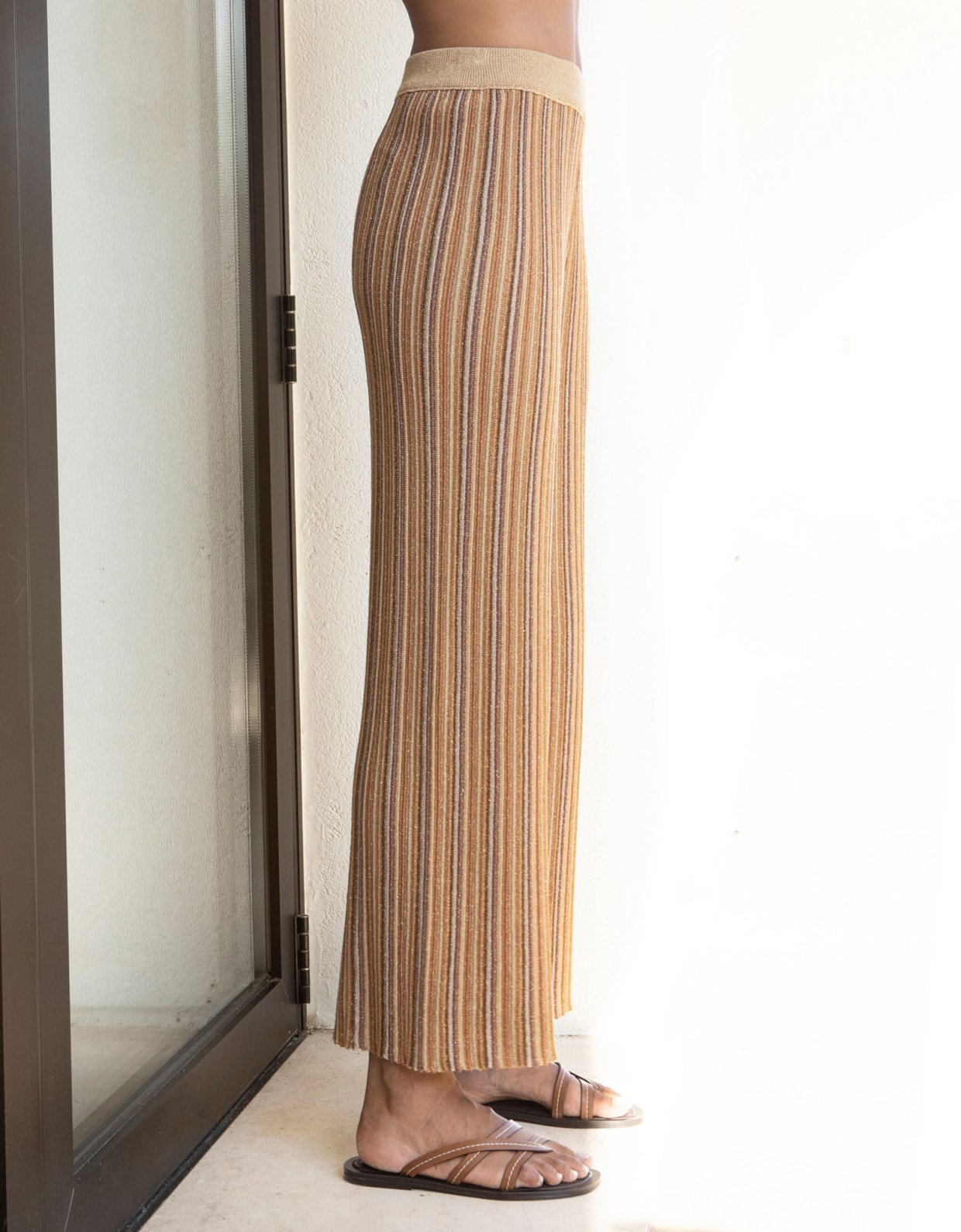Aggel Knitwear Lurex knit pants tan gold-bronze