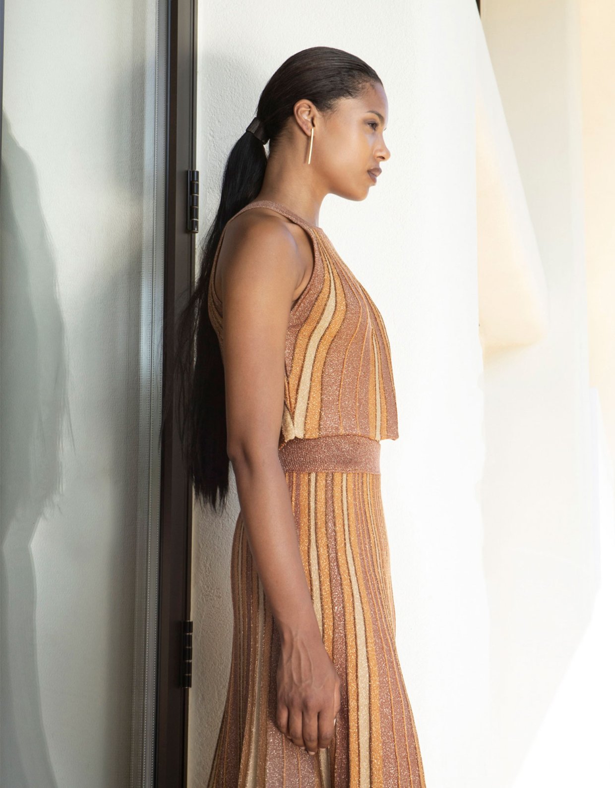 Aggel Knitwear Lurex midi knit skirt tan gold-mocca