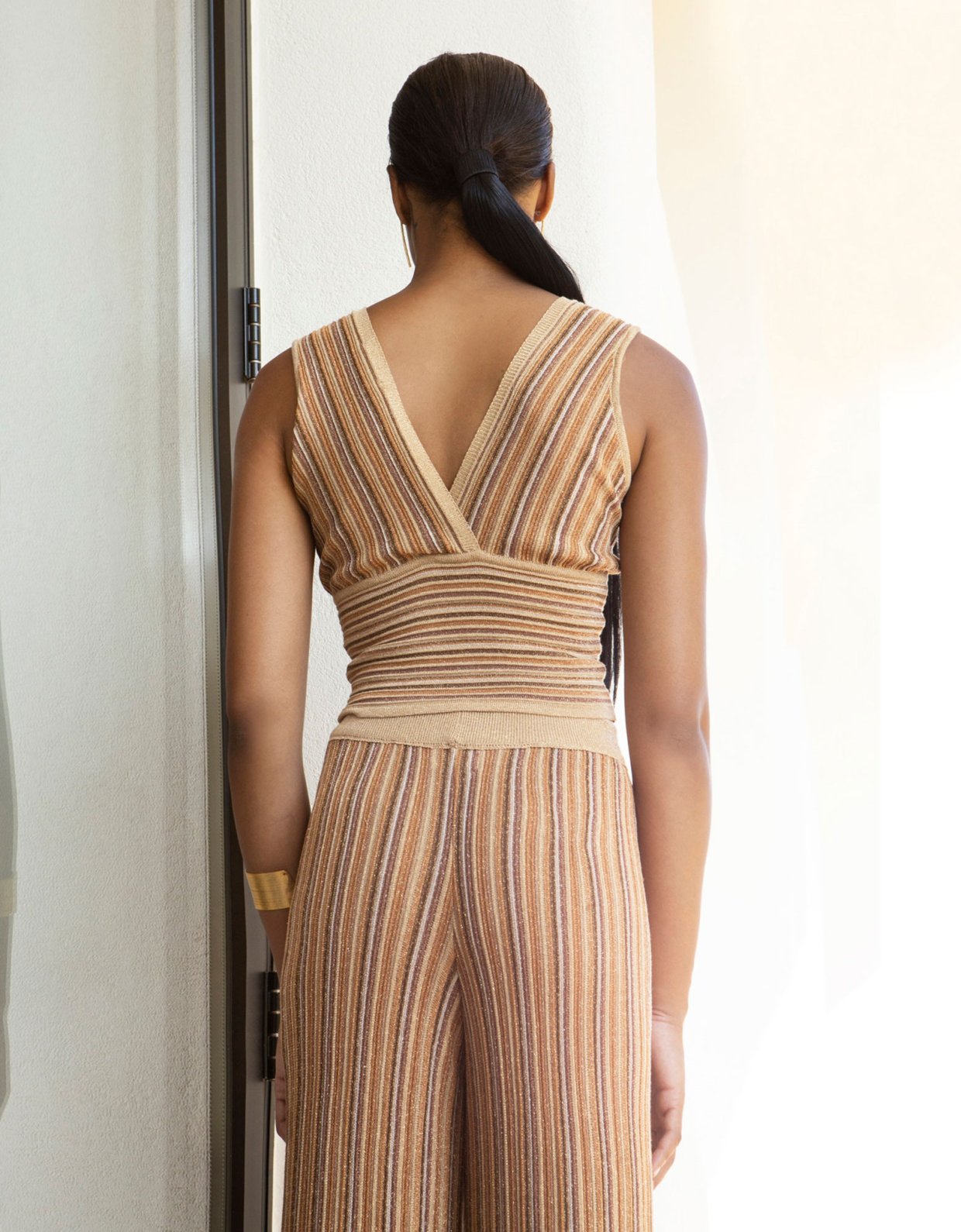 Aggel Knitwear Lurex sleeveless knit crop top tan gold-bronze