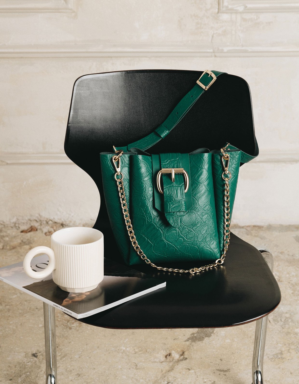 Individual Art Leather Missing bag forest green gold