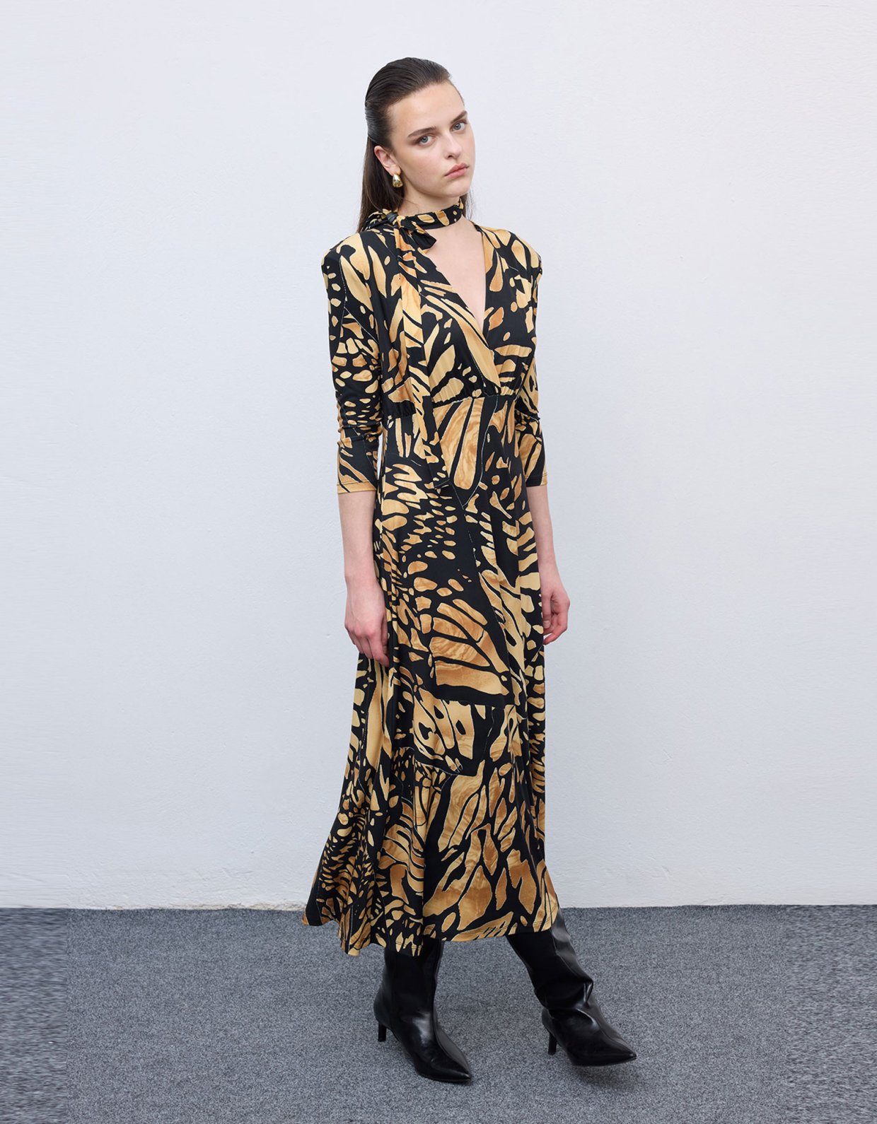 Ciel Concept Mosaic butterfly jersey midi dress