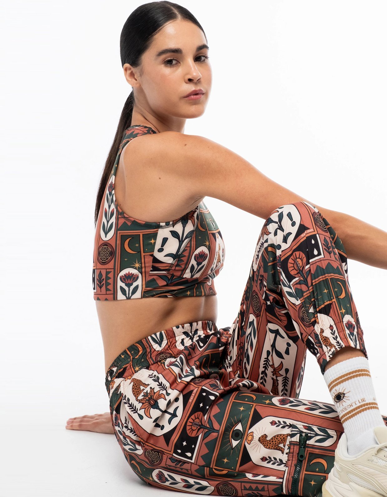 Peace and Chaos Mystic bloom sports top