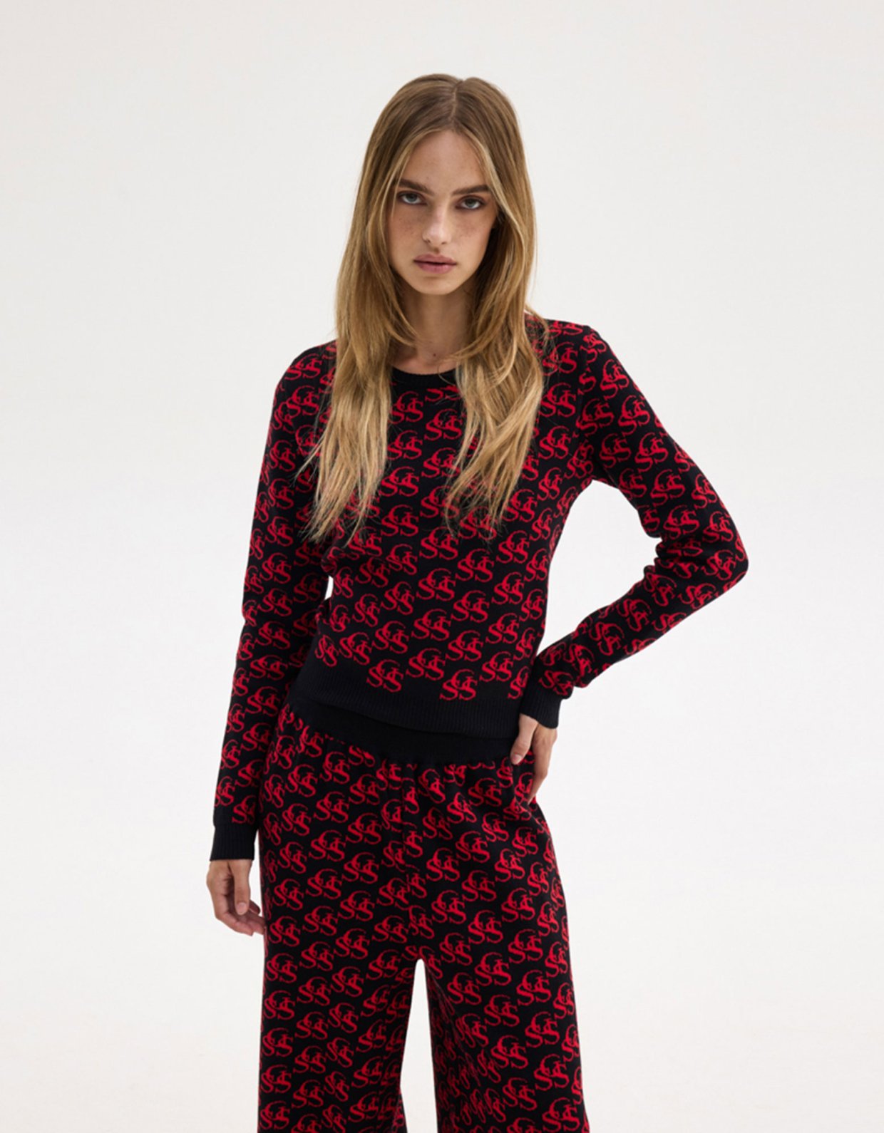 Sunset go Nancy knit top black/red ssg print