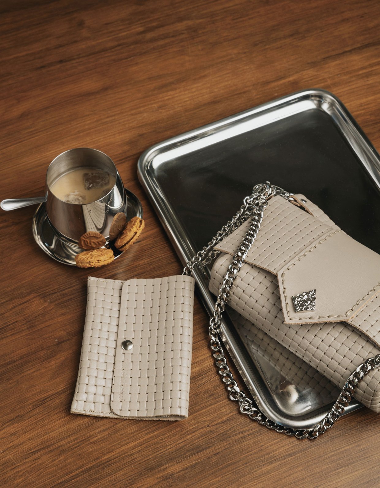 Individual Art Leather Old and wise bag stone beige-nickel