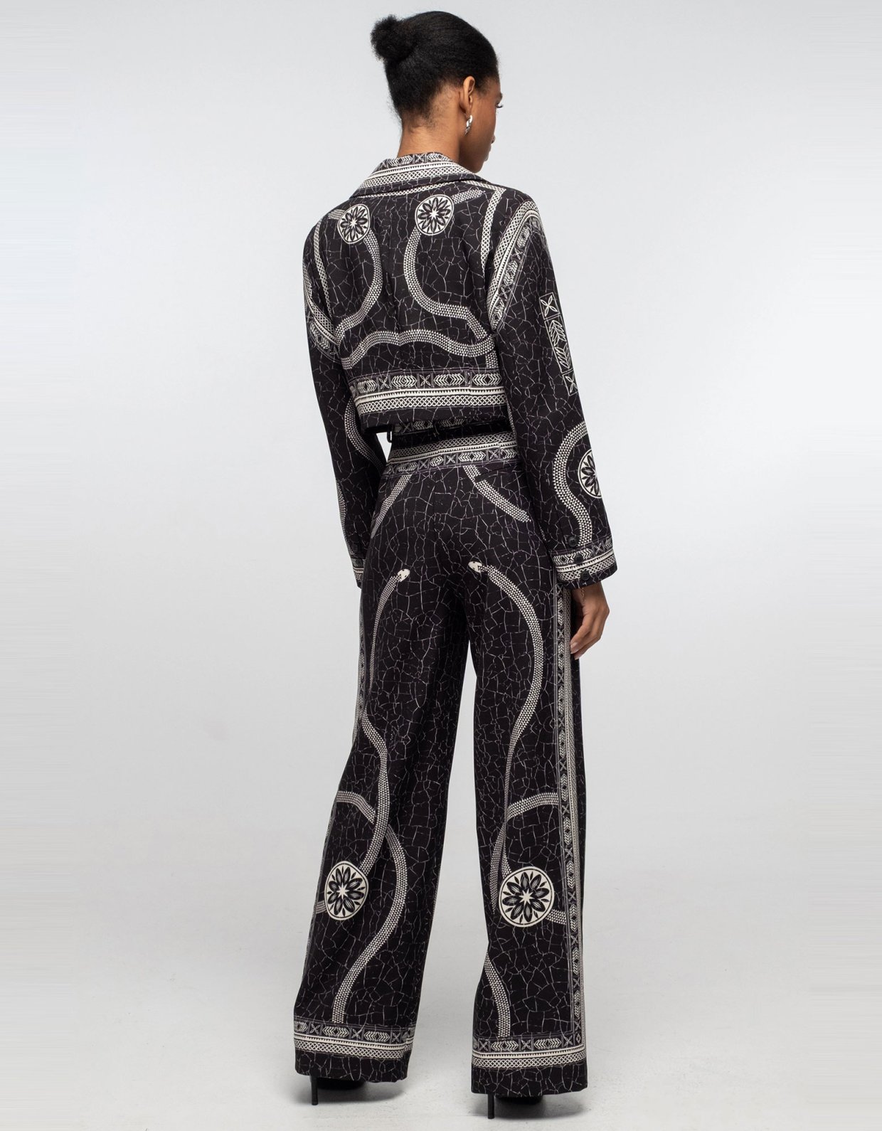 Peace and Chaos Philosophy crop blazer