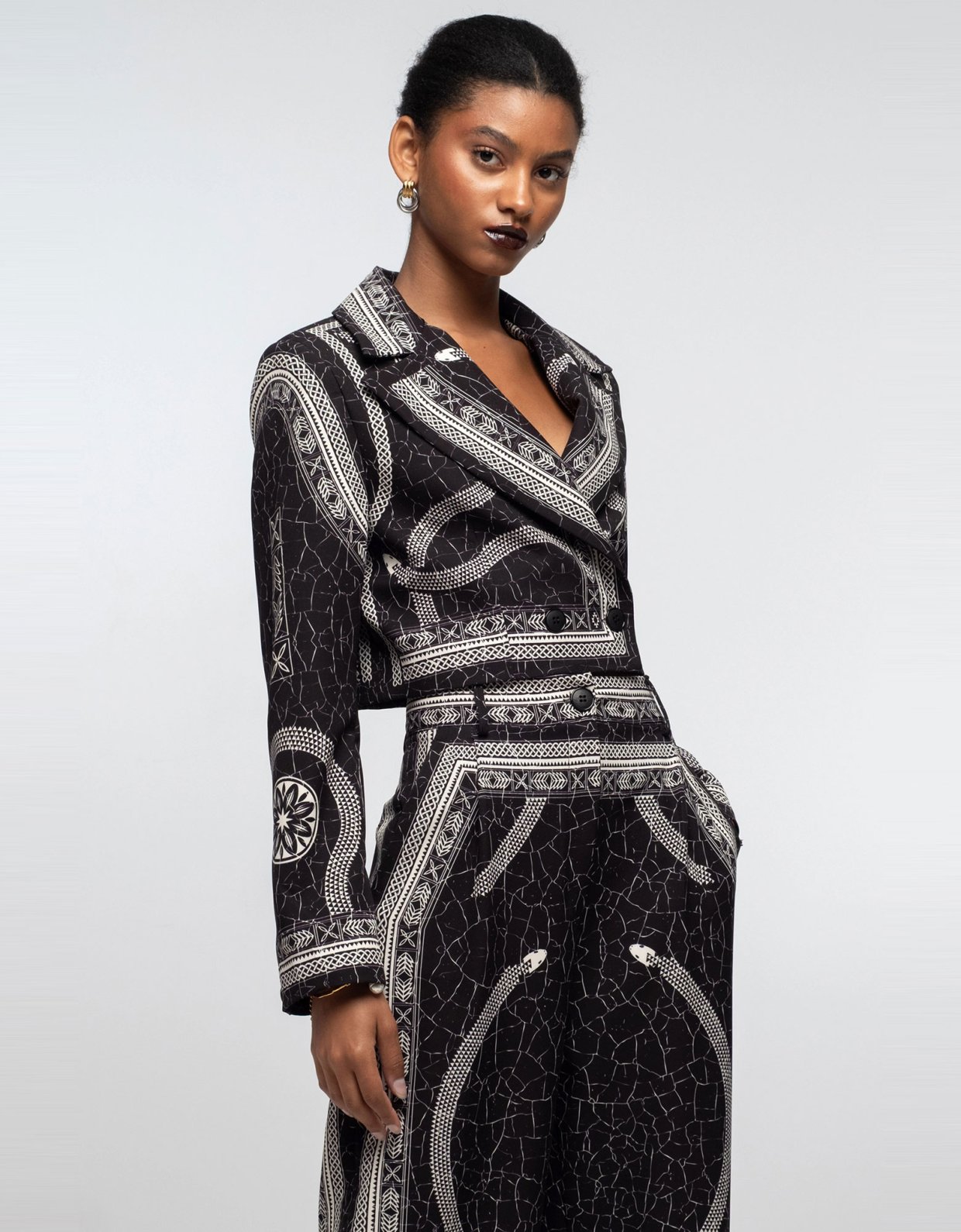 Peace and Chaos Philosophy crop blazer