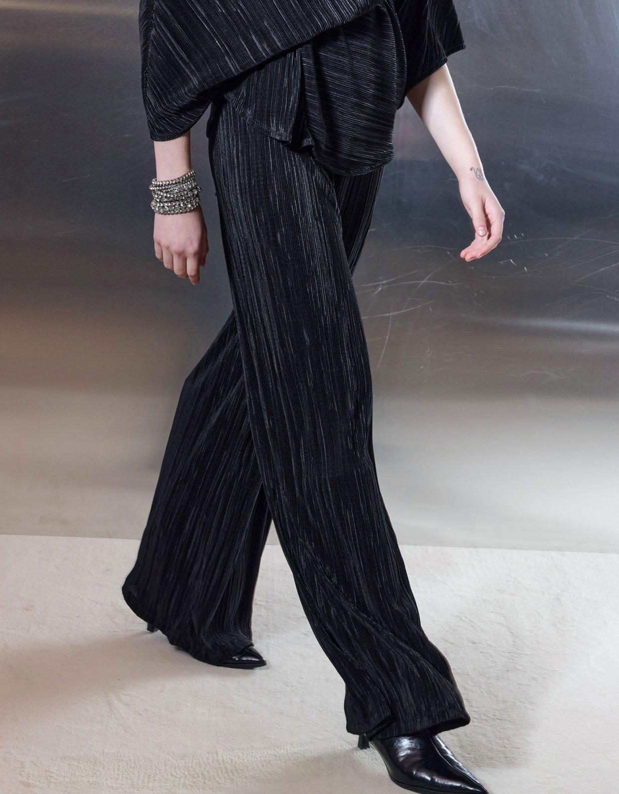 Ciel Concept Plisse pants black