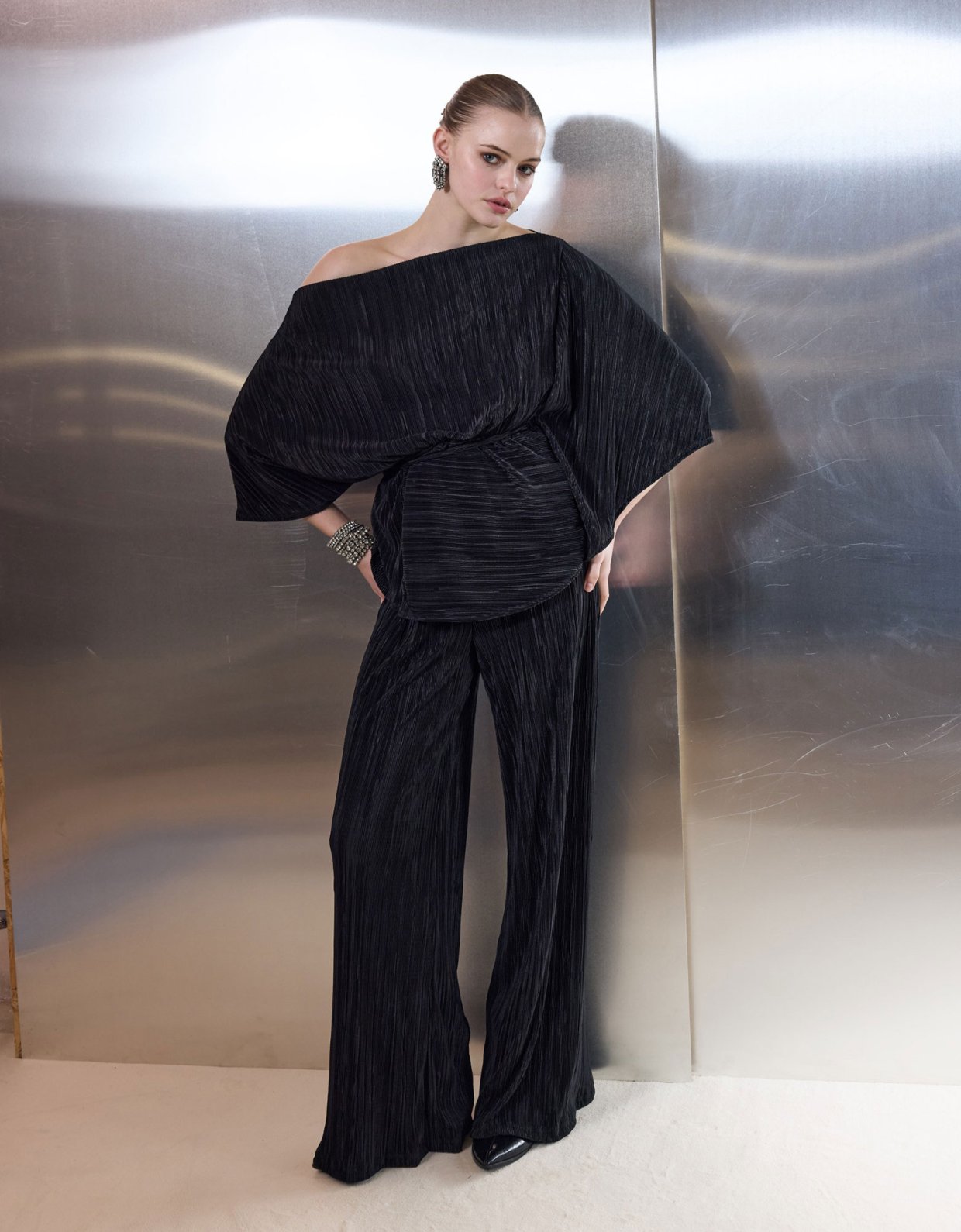 Ciel Concept Plisse top black