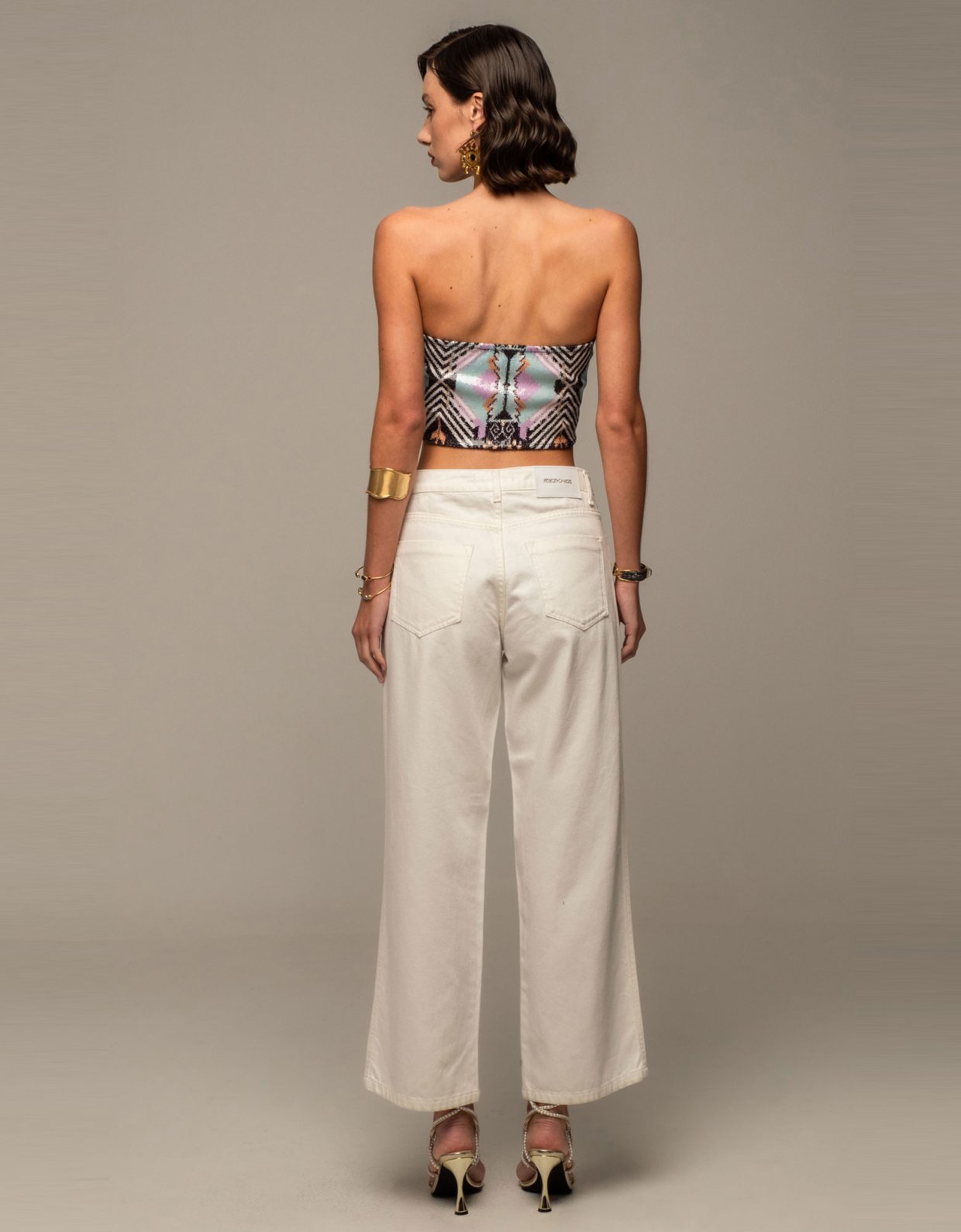 Peace and Chaos Quantum sequin top