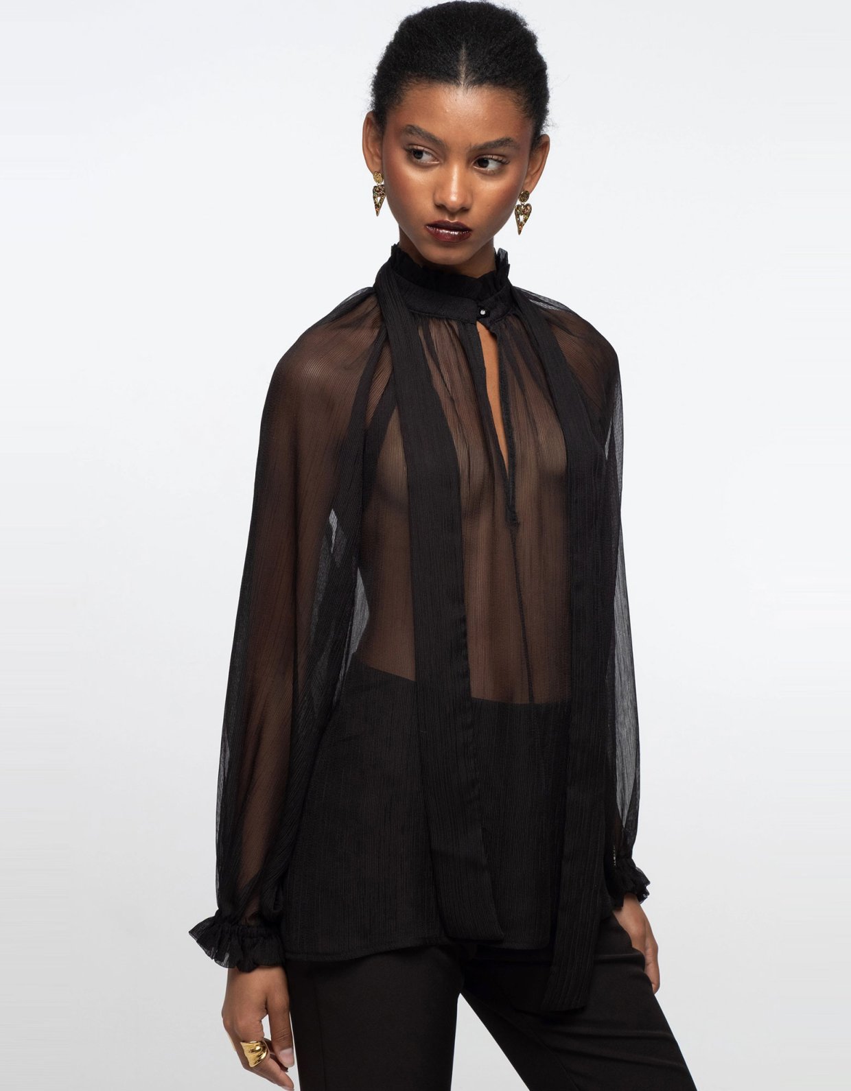 Peace and Chaos Raven top