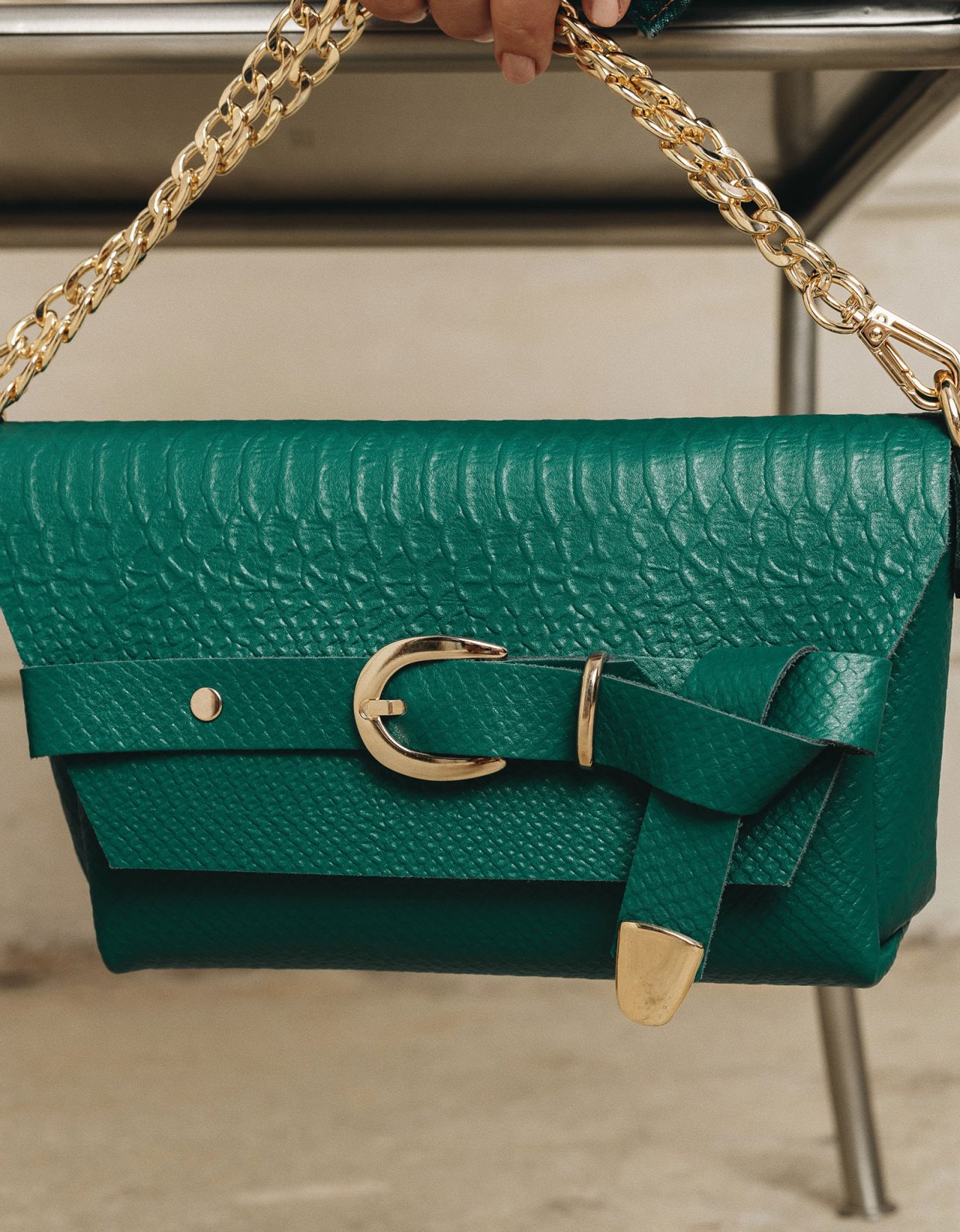 Individual Art Leather Regret me bag forest green gold