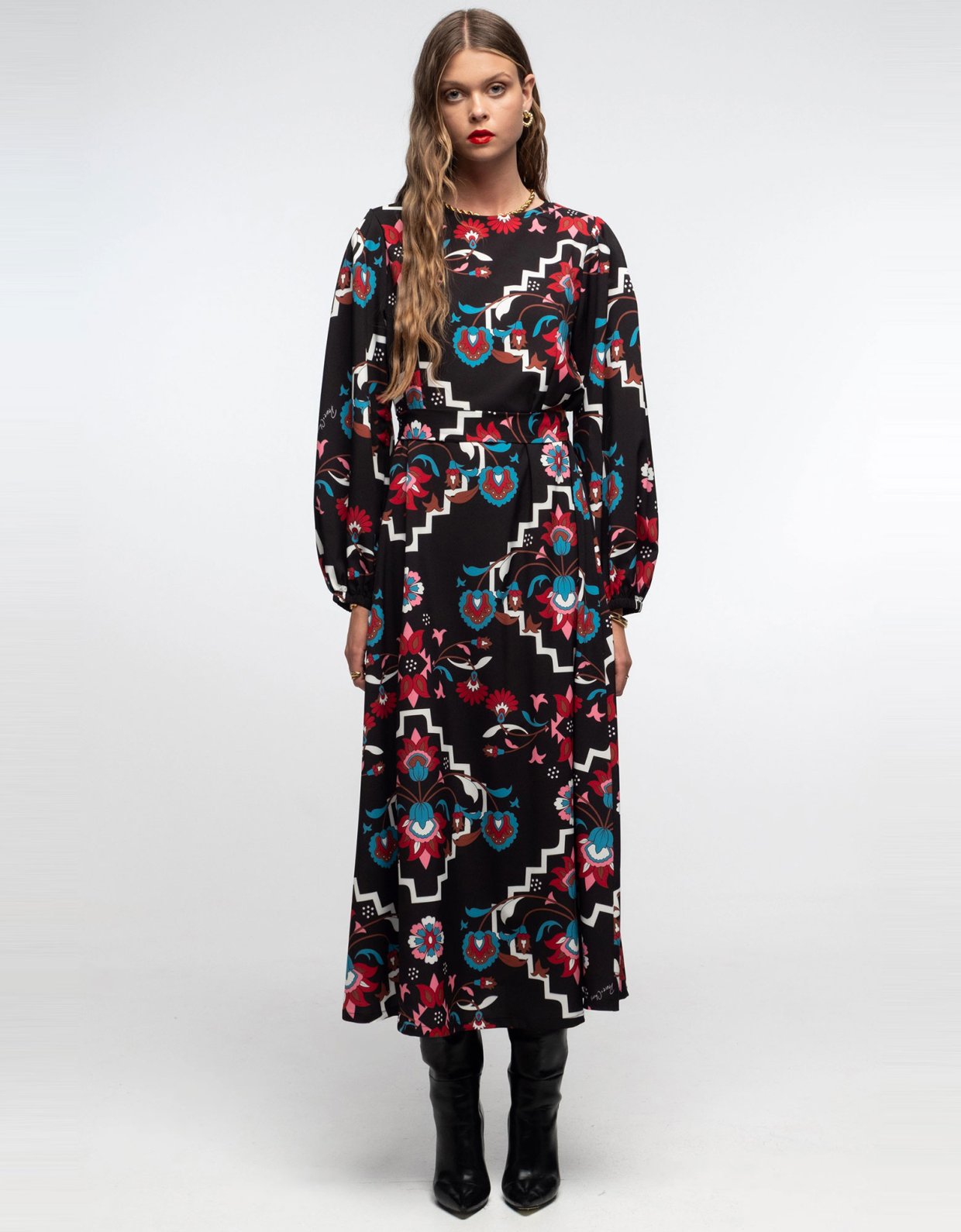 Peace and Chaos Romancer long dress