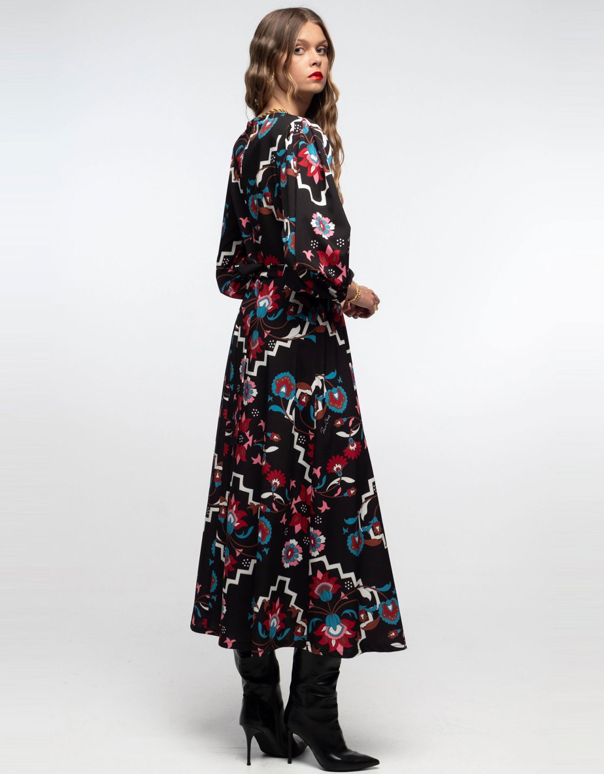 Peace and Chaos Romancer long dress